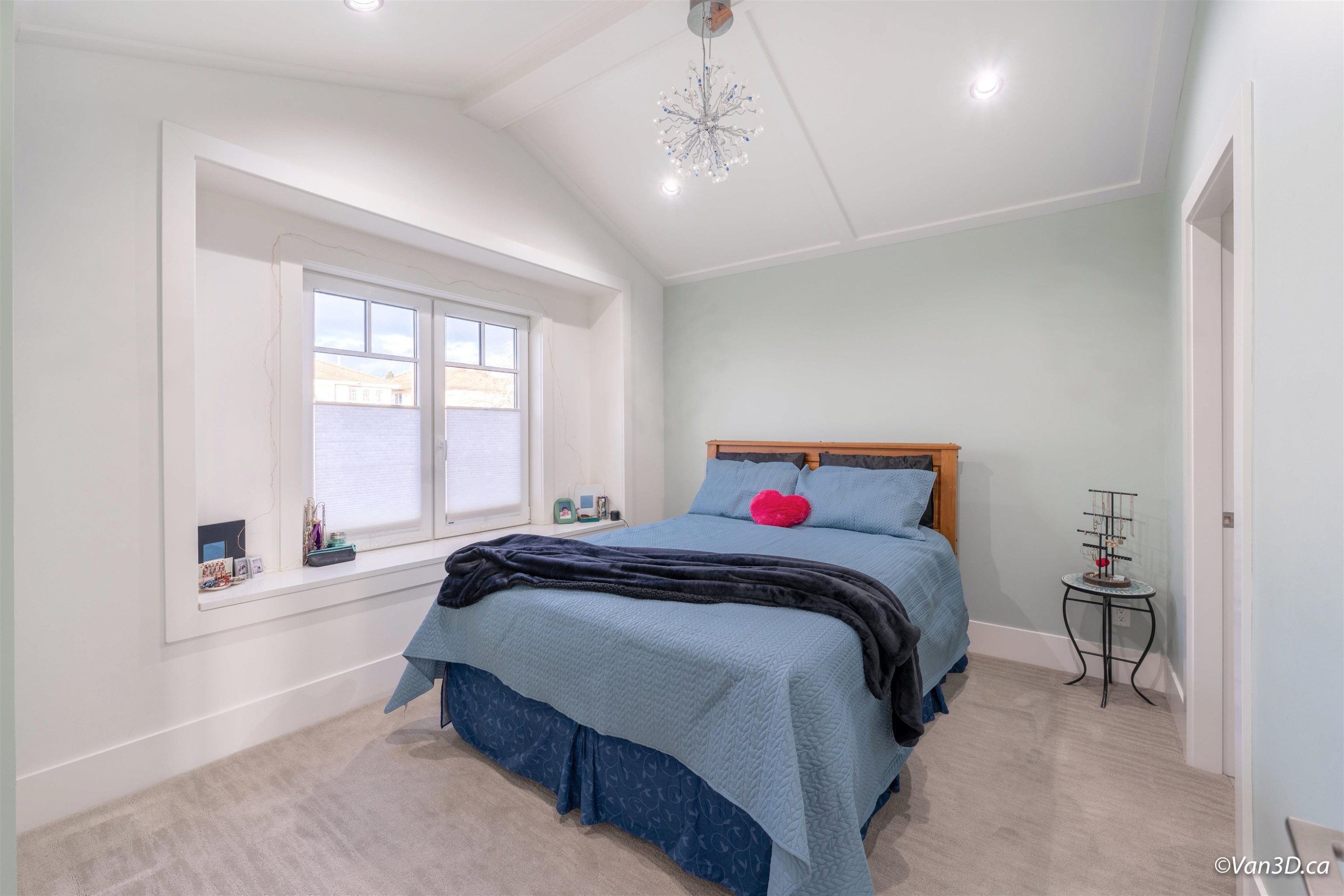 146 40Th Avenue W, Vancouver, BC