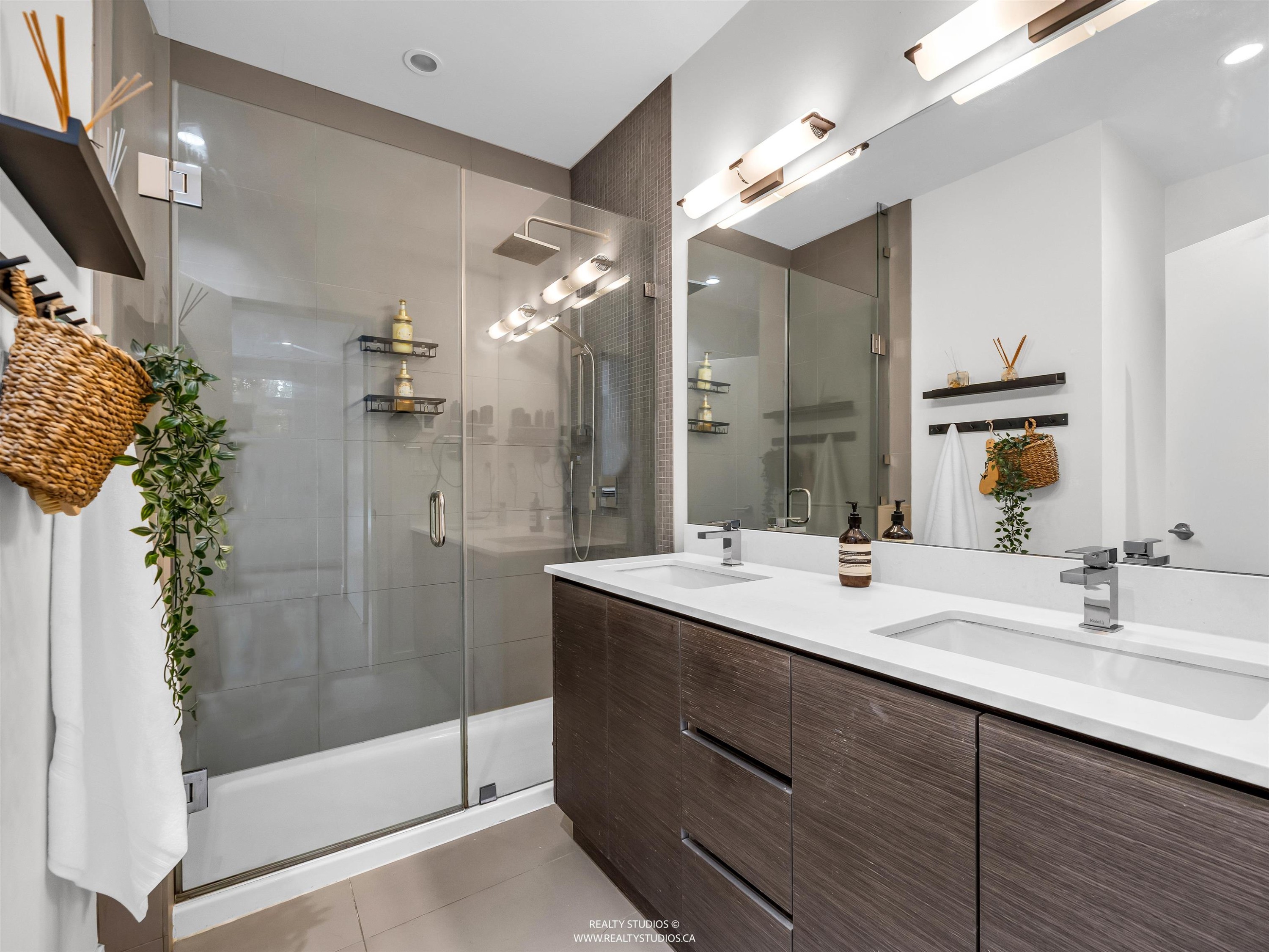 3177 Quebec Street, Vancouver, BC