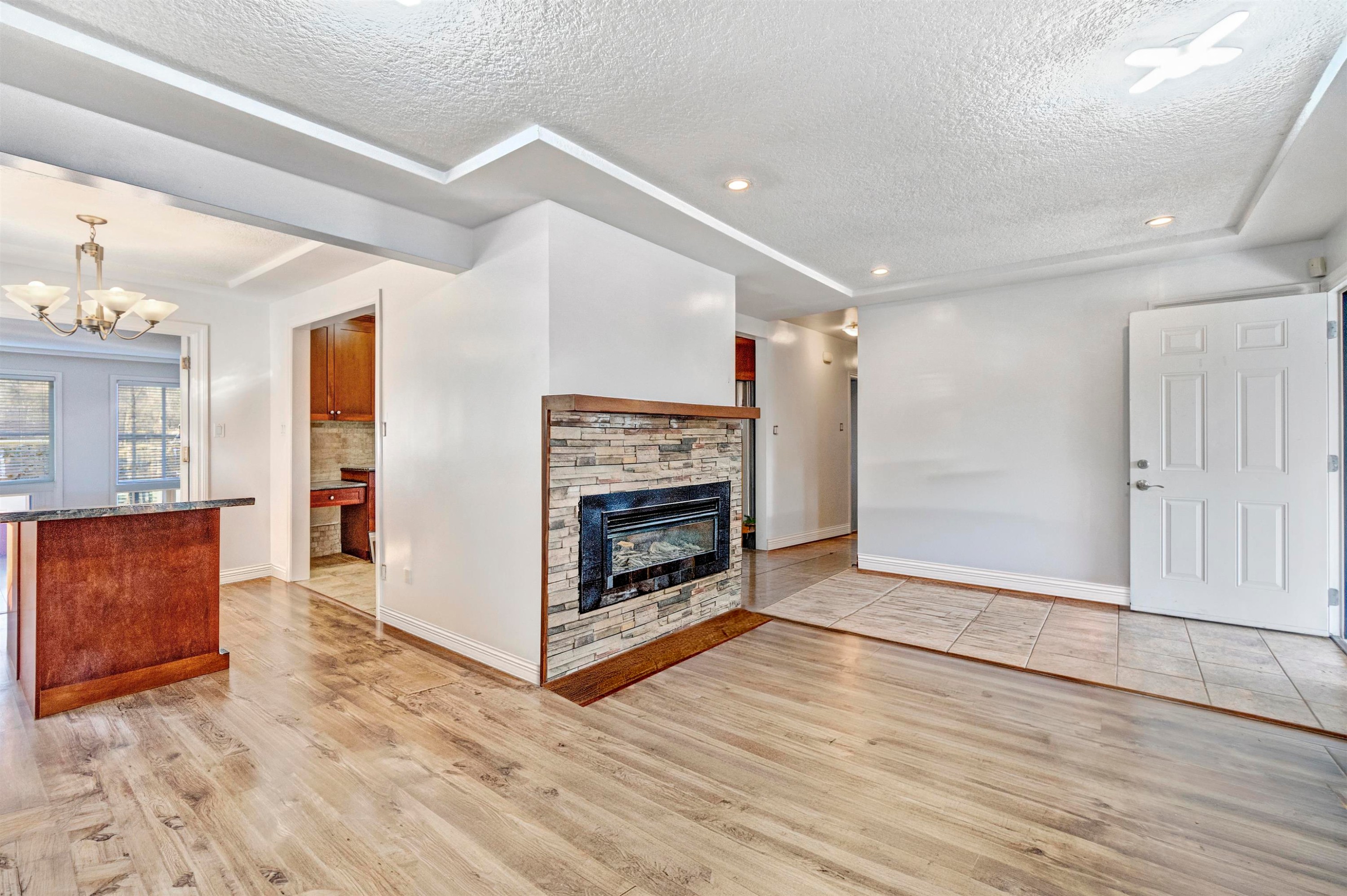 1128 Devon Street, Coquitlam, BC