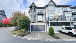 33-3552 Victoria Drive  Coquitlam, BC V3E 0N7
