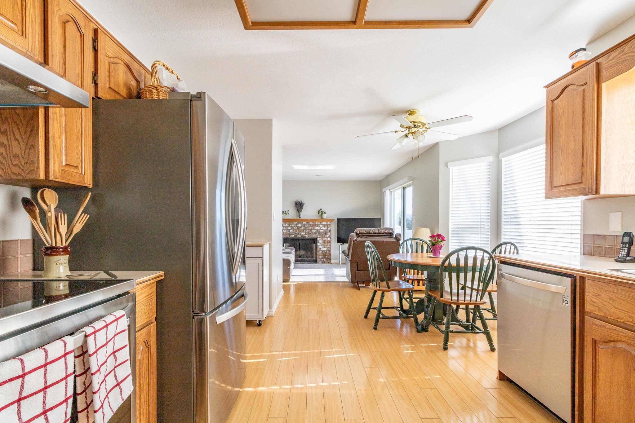 2658 Delahaye Drive, Coquitlam, BC