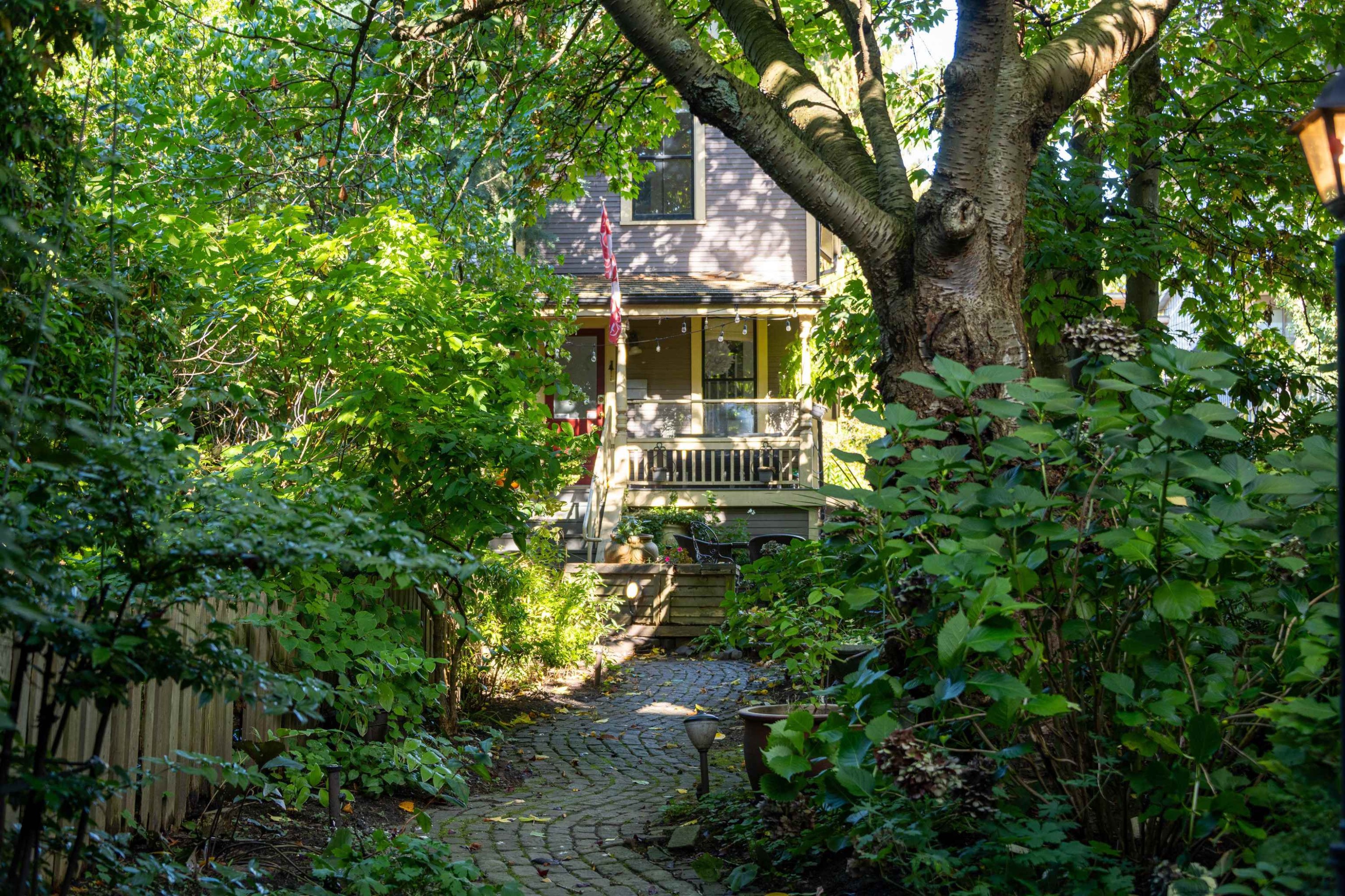 1117 Pendrell Street, Vancouver, BC