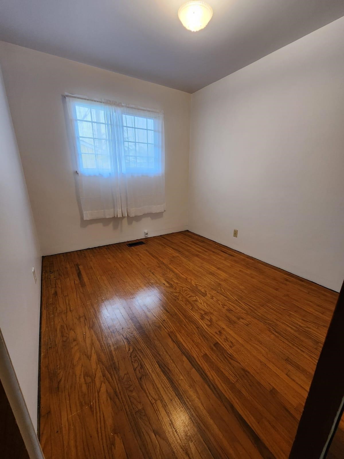 7544 Main Street, Vancouver, BC