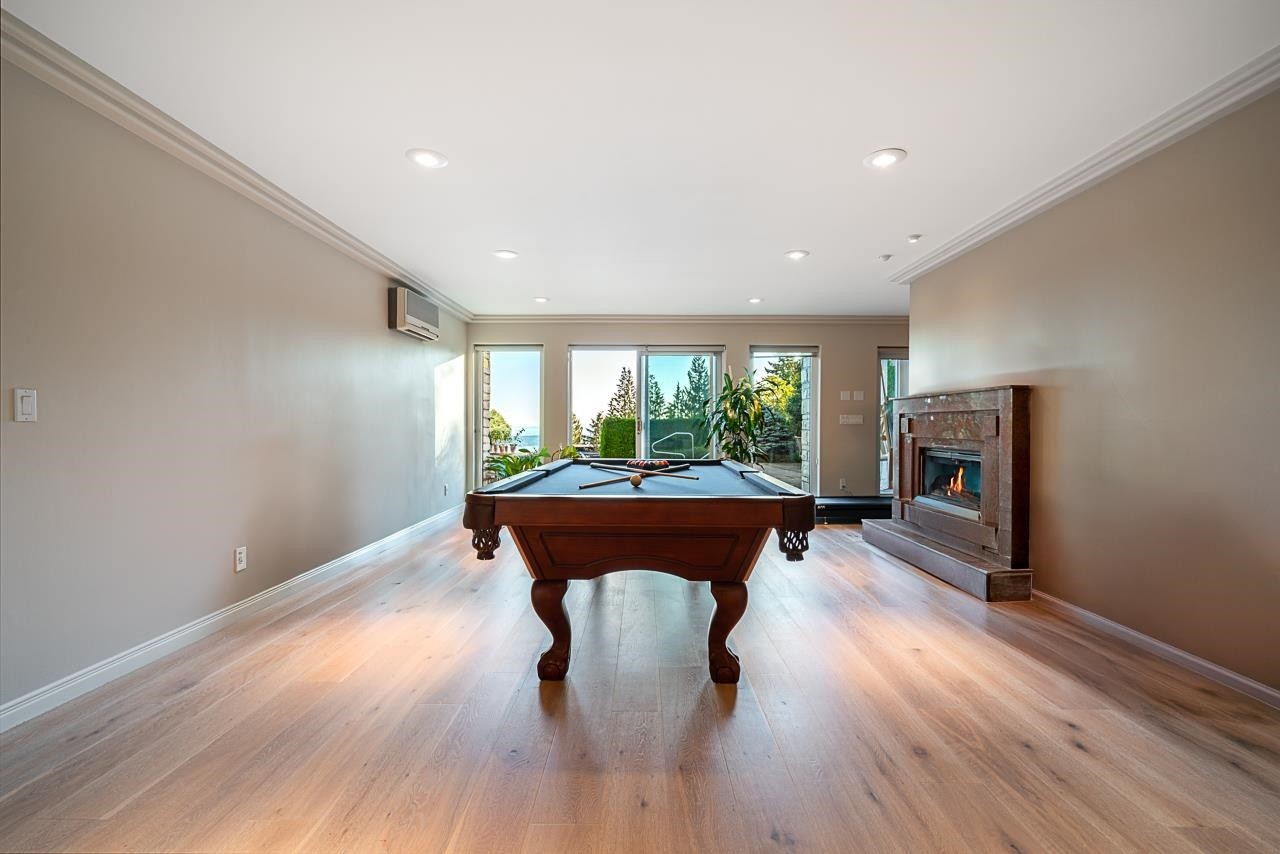 1562 Pinecrest Drive, West Vancouver, BC