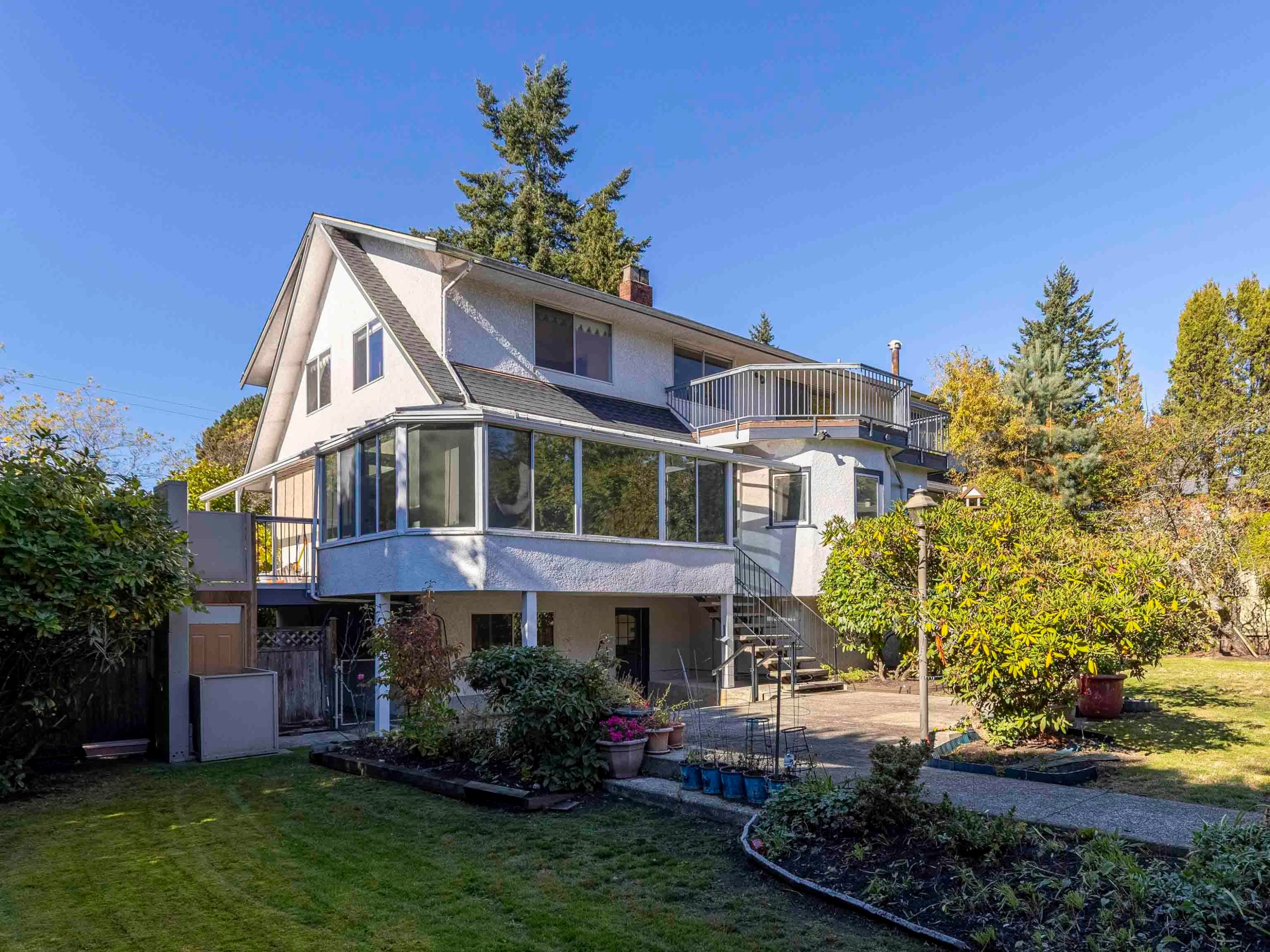 5950 Macdonald Street, Vancouver, BC