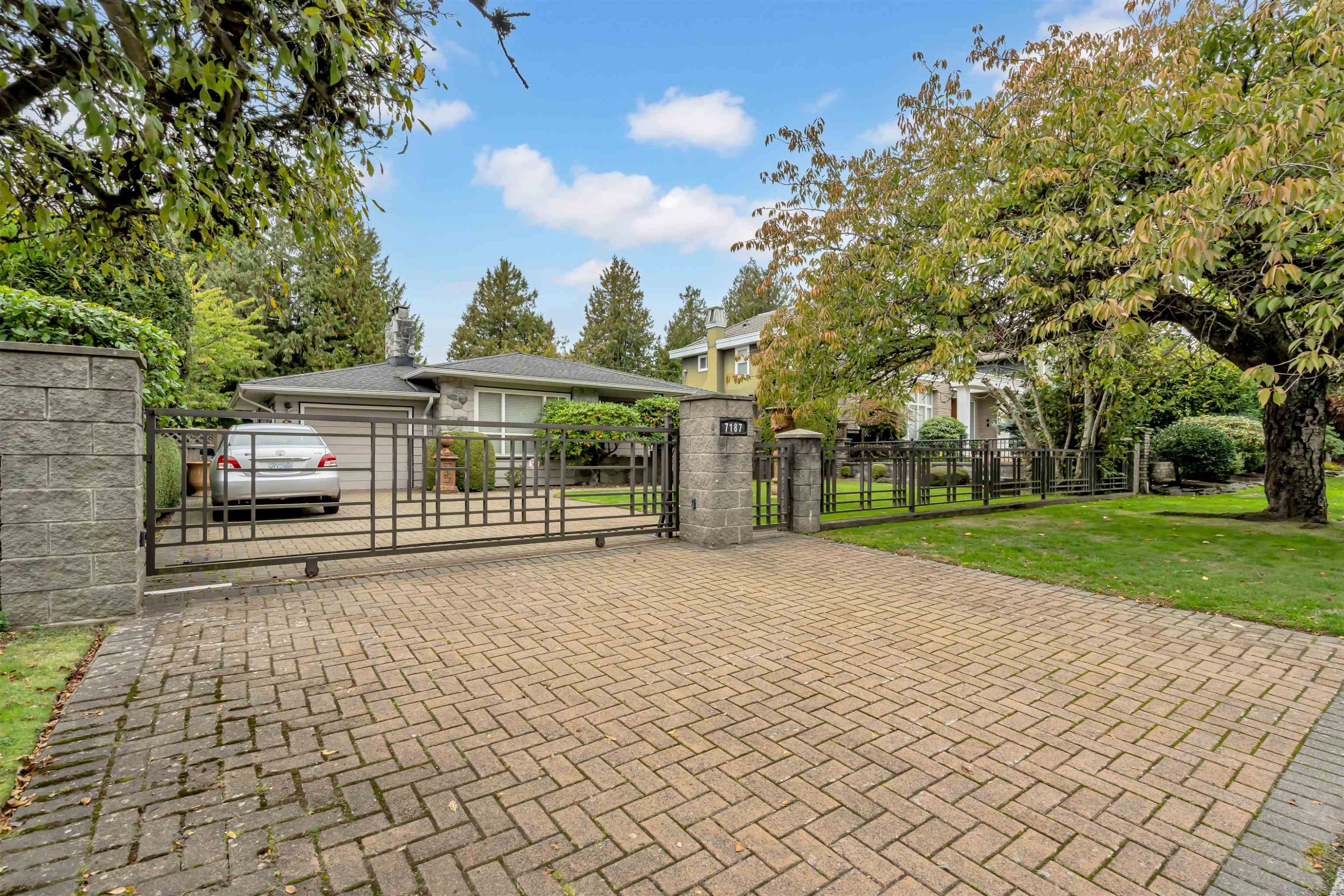 7187 Marguerite Street, Vancouver, BC