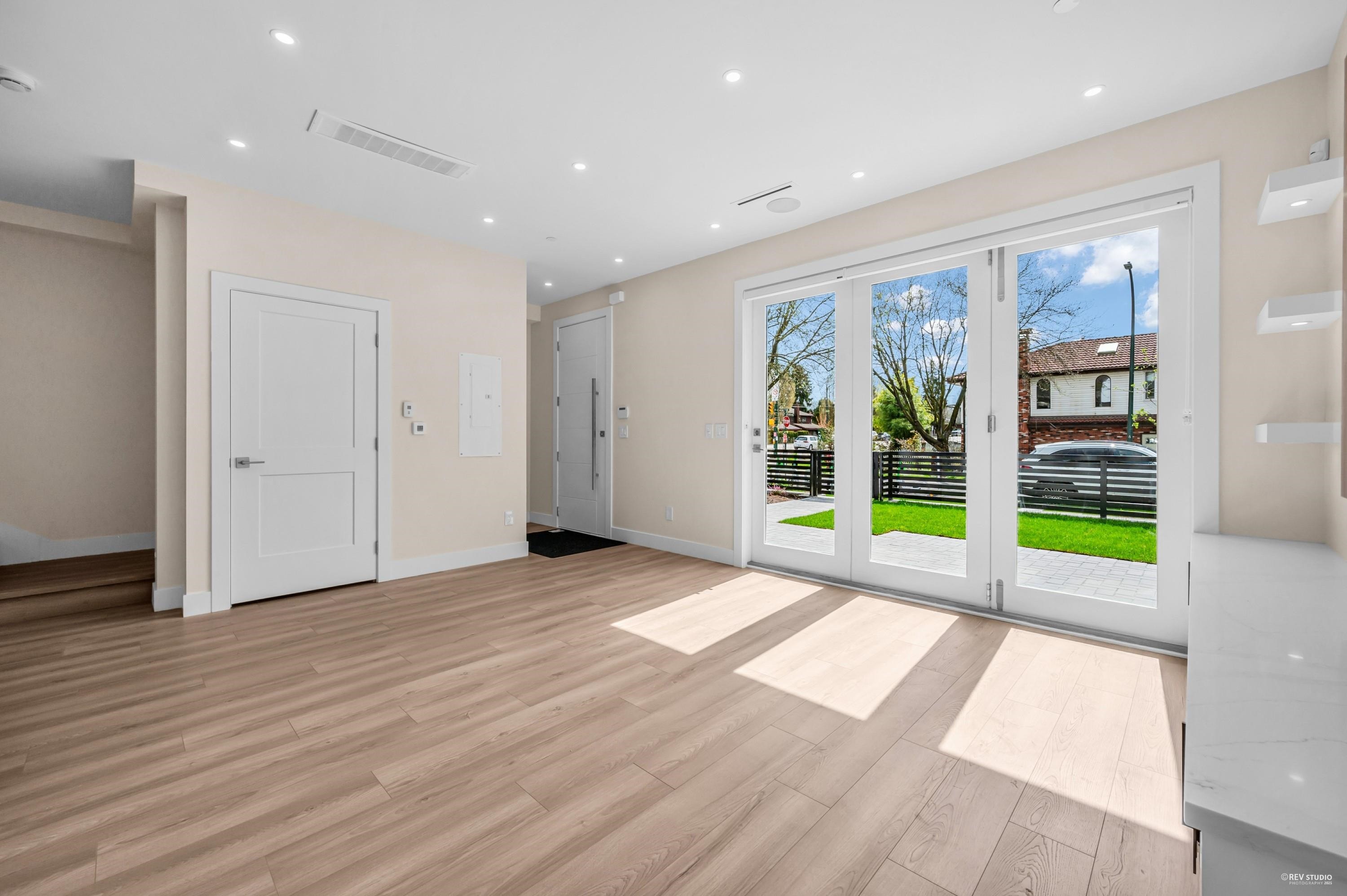 2371 Adanac Street, Vancouver, BC