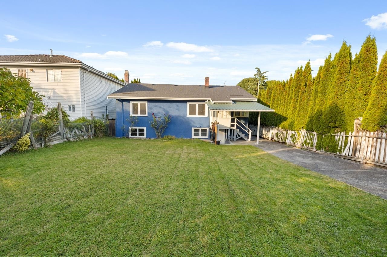 2880 Oxford Street, Vancouver, BC