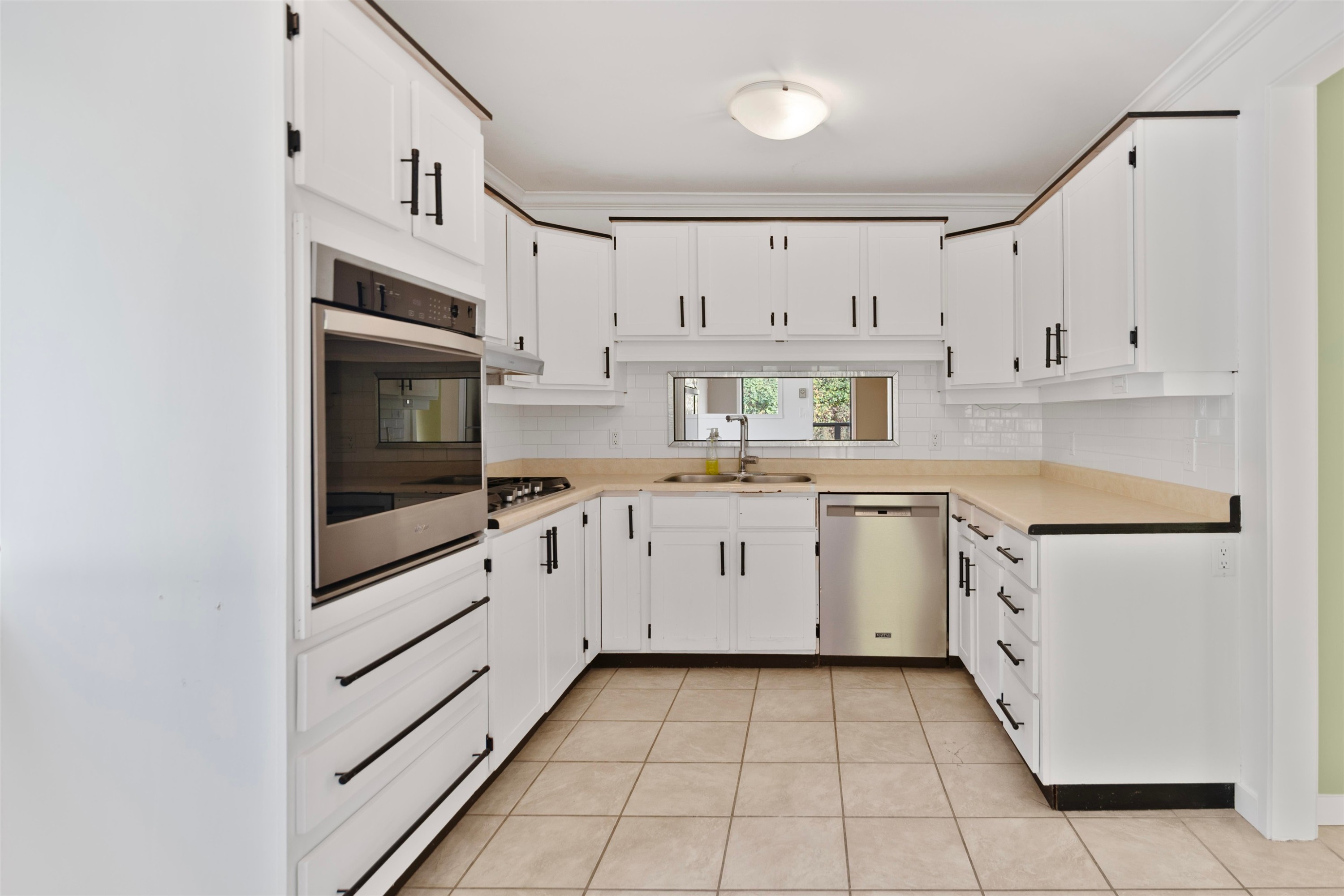 786 Creekside Crescent, Gibsons, BC