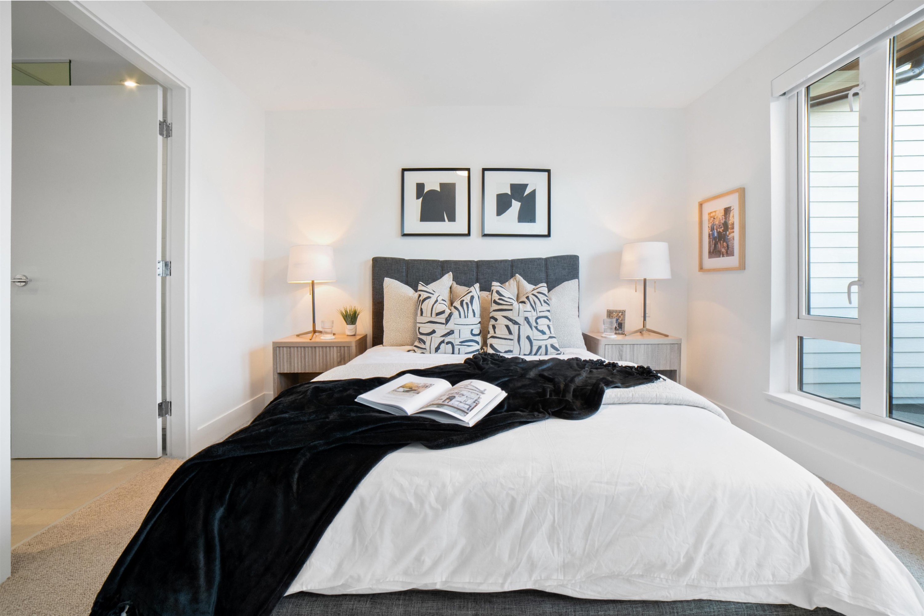 7458 Granville Street, Vancouver, BC