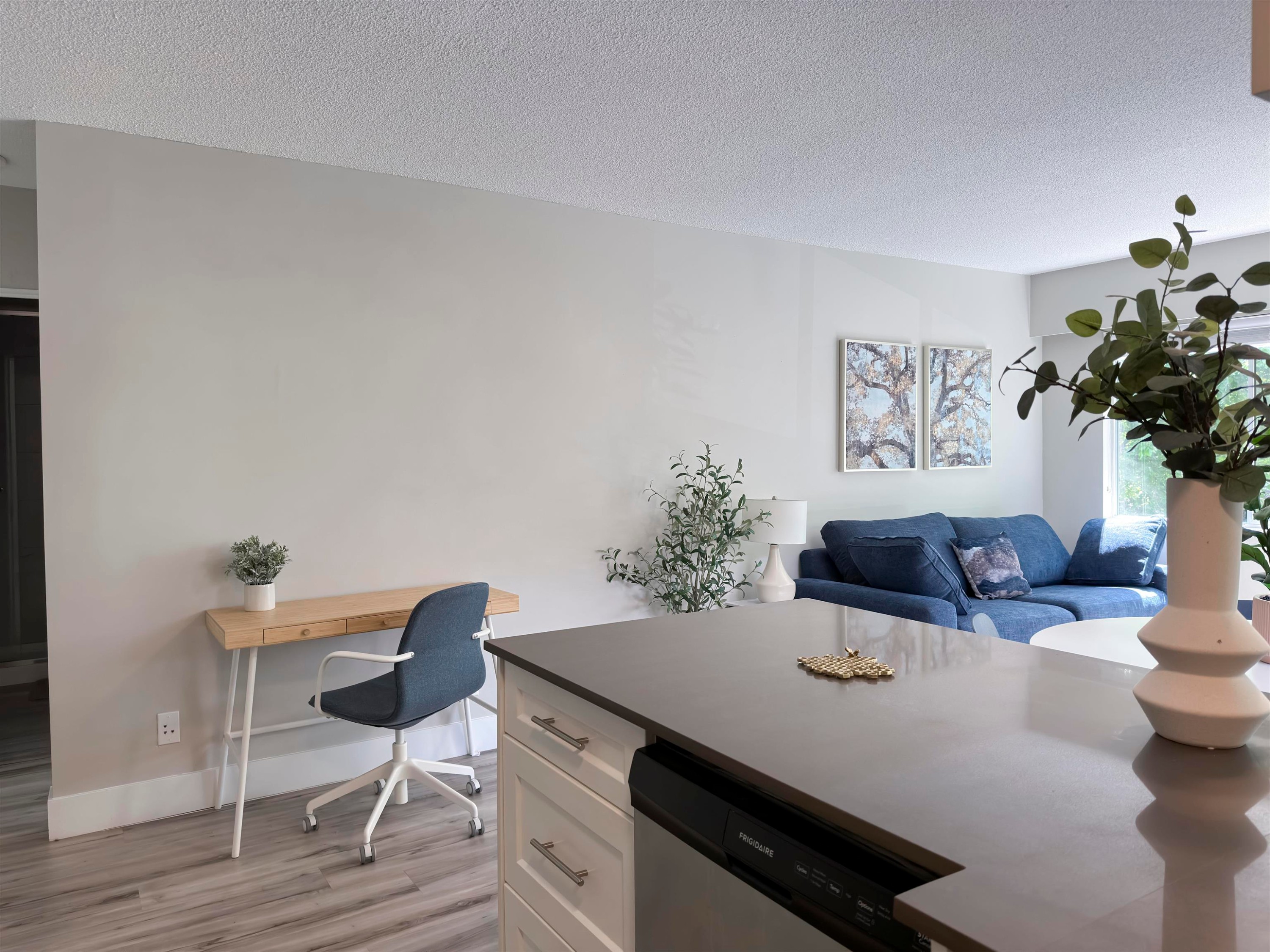 1923 Parker Street, Vancouver, BC