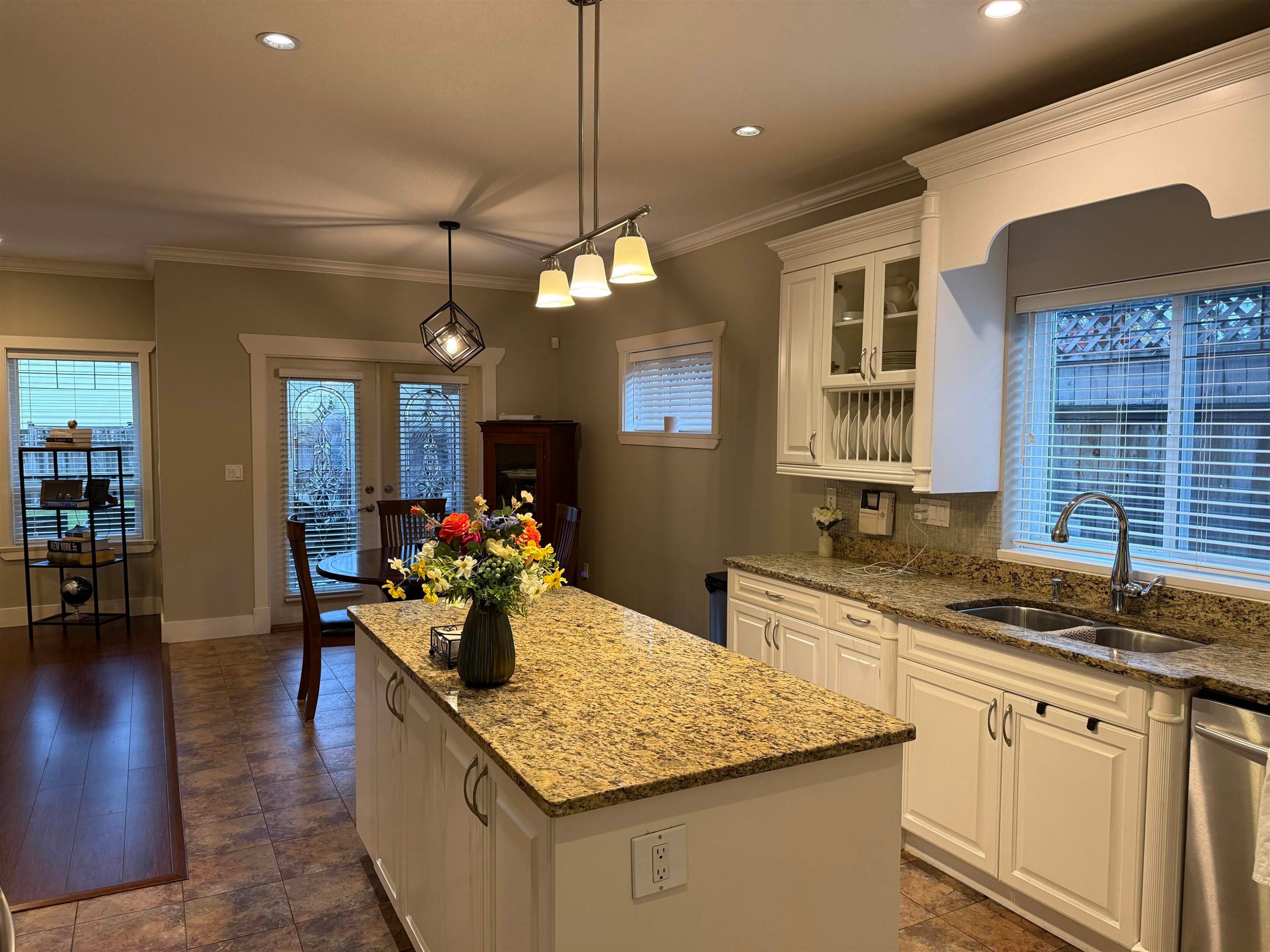 647 Ivy Avenue, Coquitlam, BC