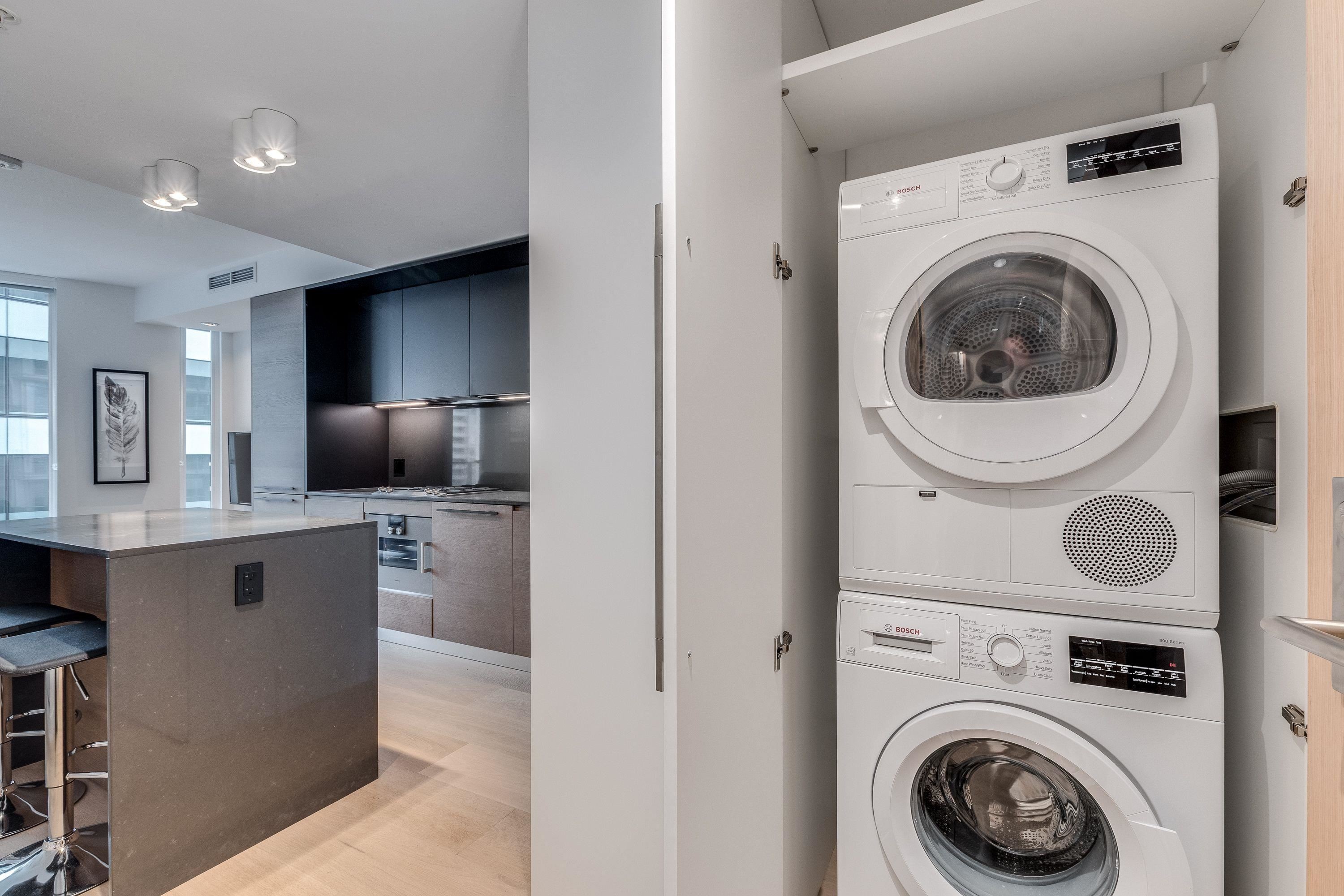 1102-1289 Hornby Street, Vancouver, BC