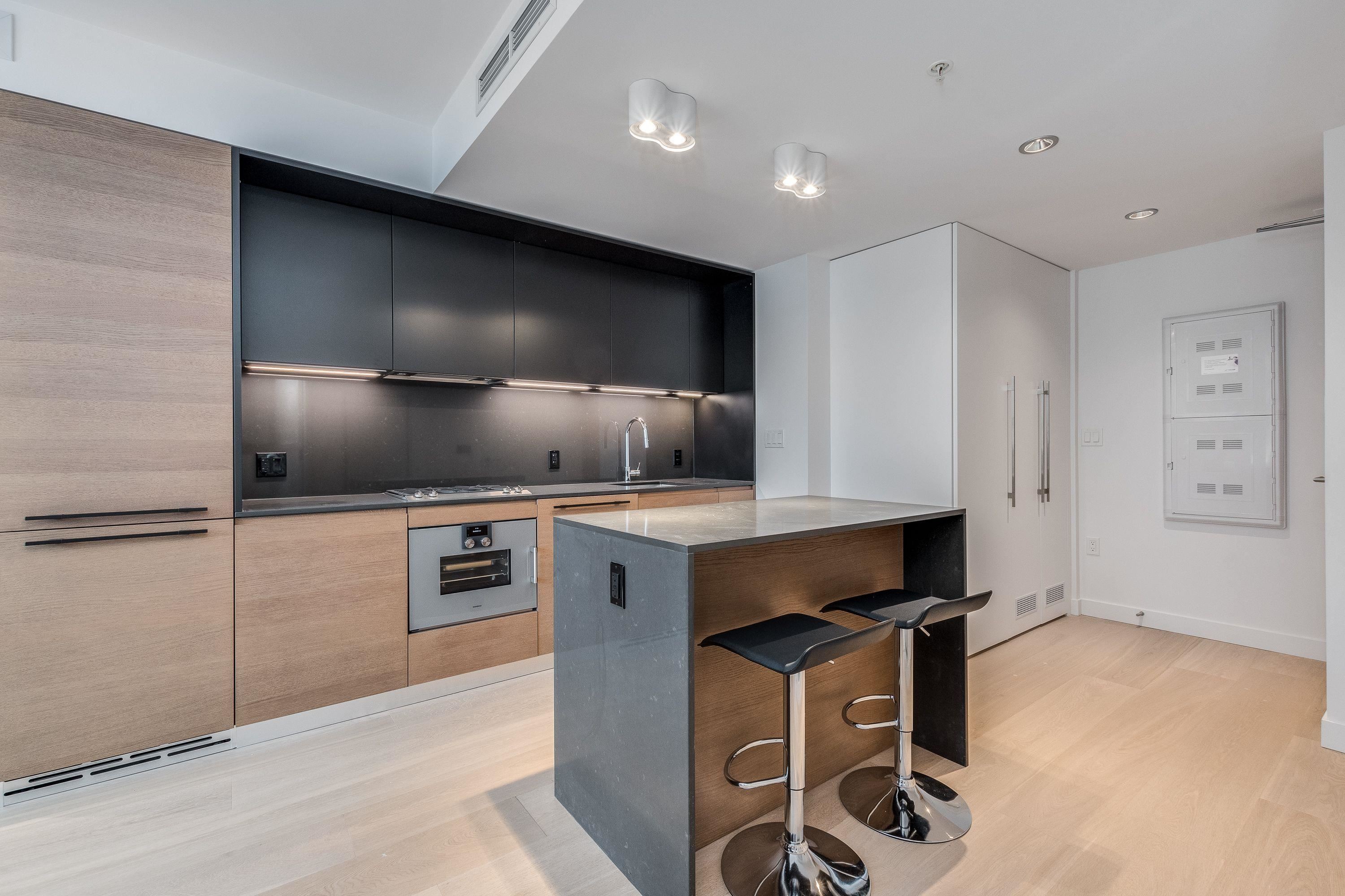 1102-1289 Hornby Street, Vancouver, BC