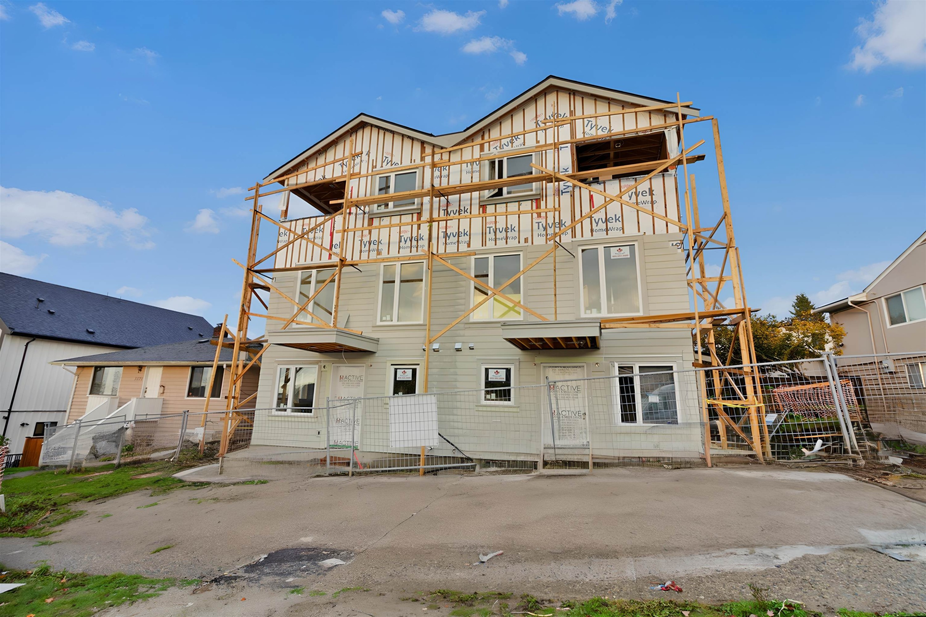 1-3581 Haida Street, Vancouver, BC