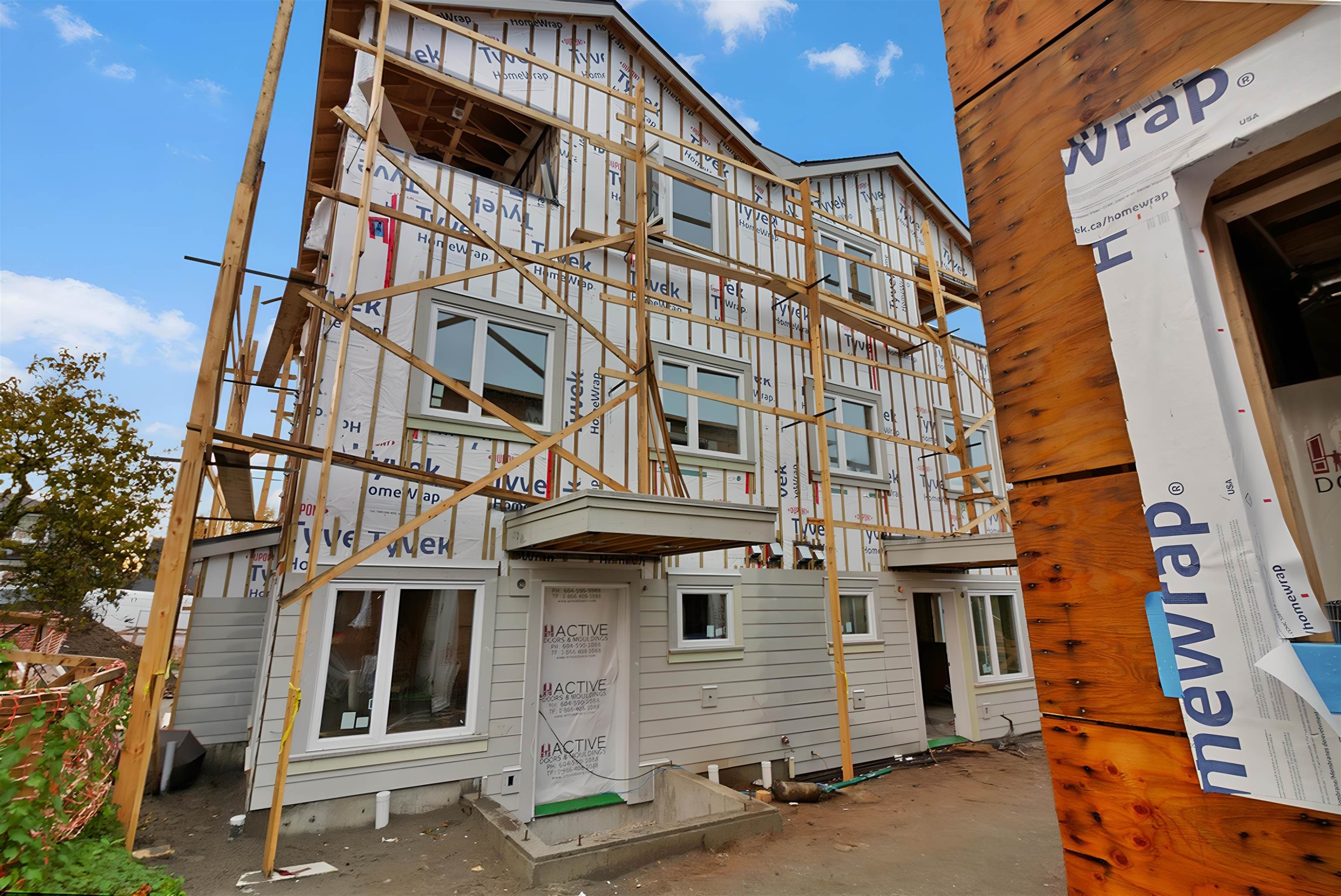 1-3581 Haida Street, Vancouver, BC