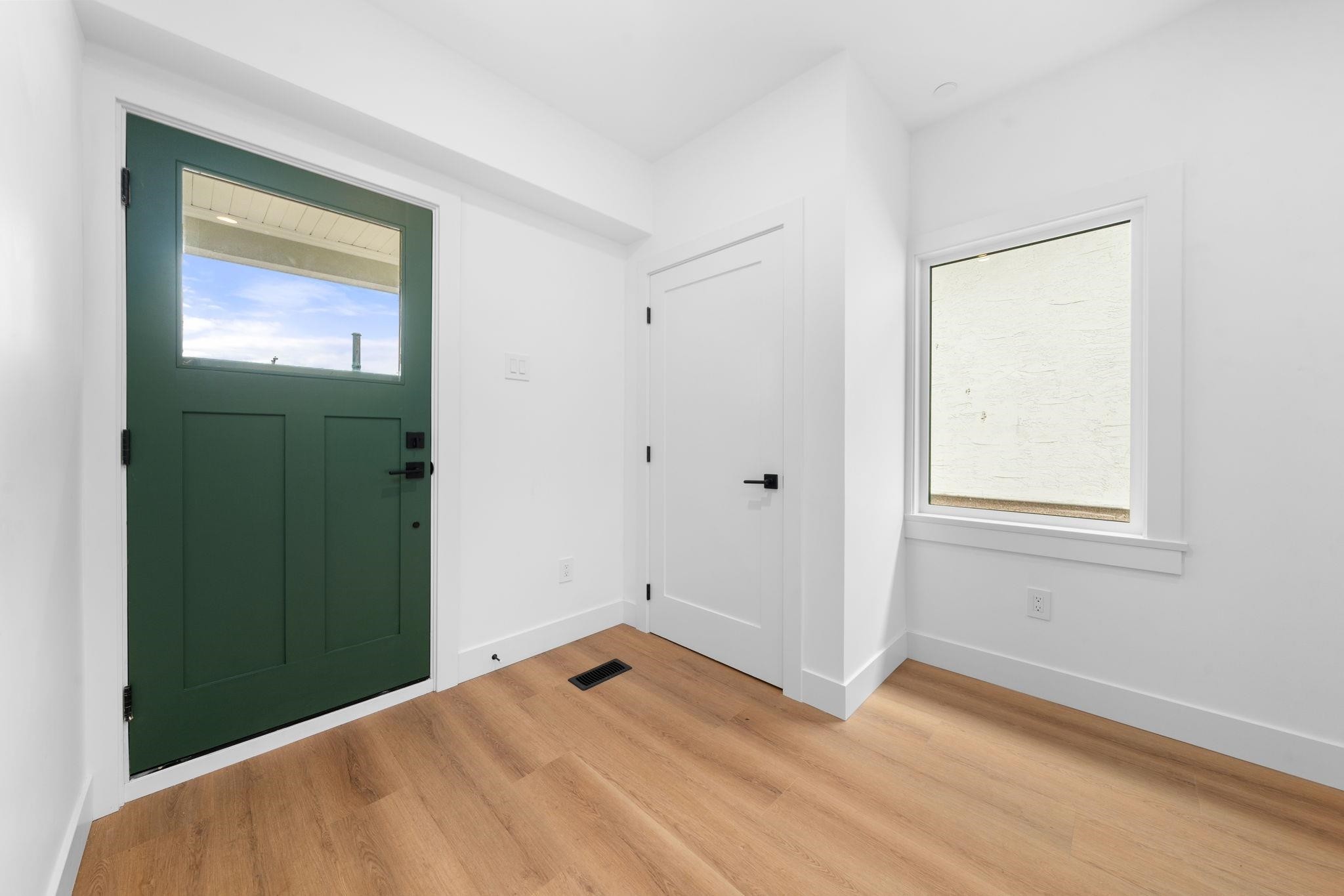 2530 Mcgill Street, Vancouver, BC