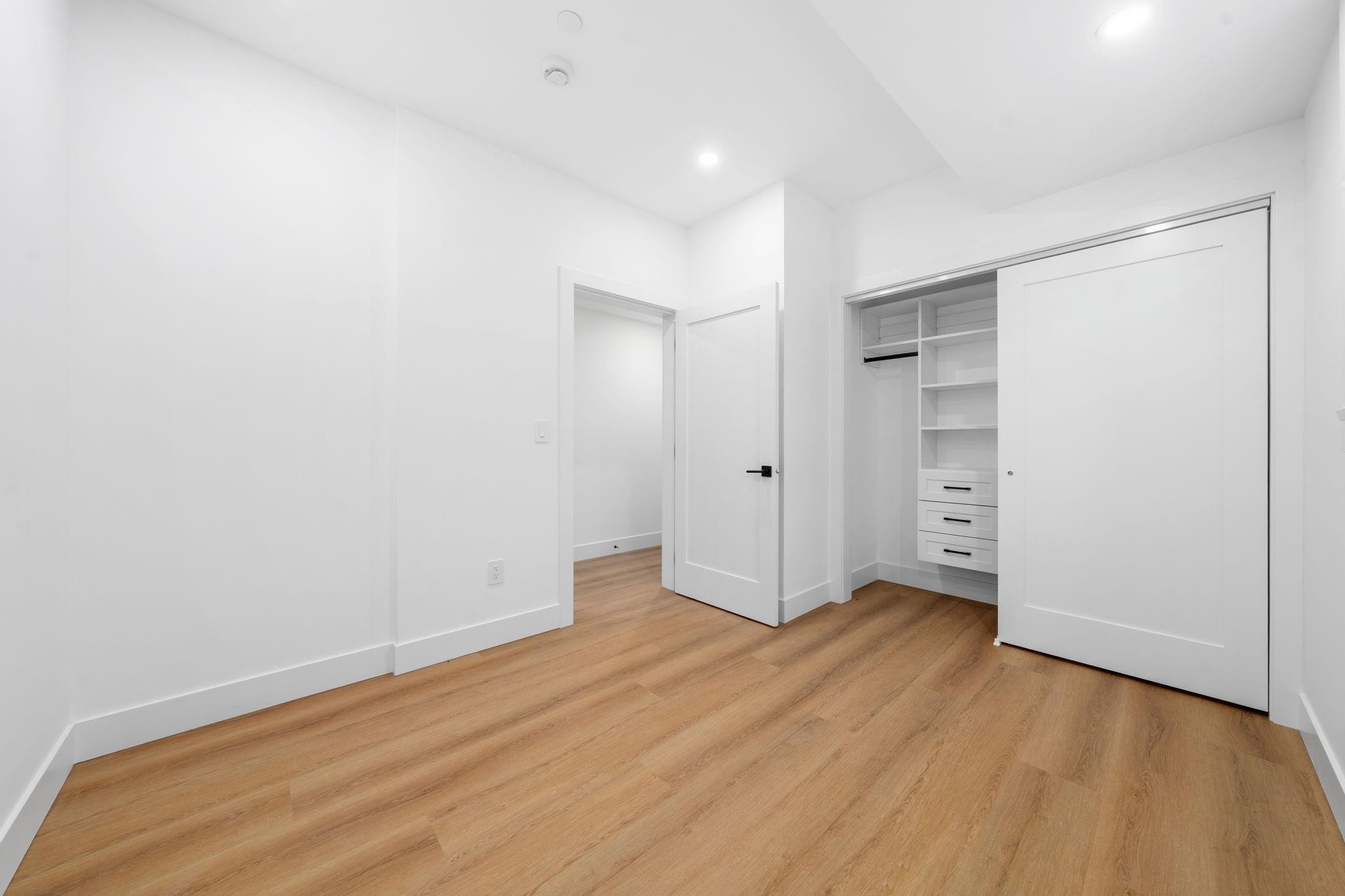 2530 Mcgill Street, Vancouver, BC