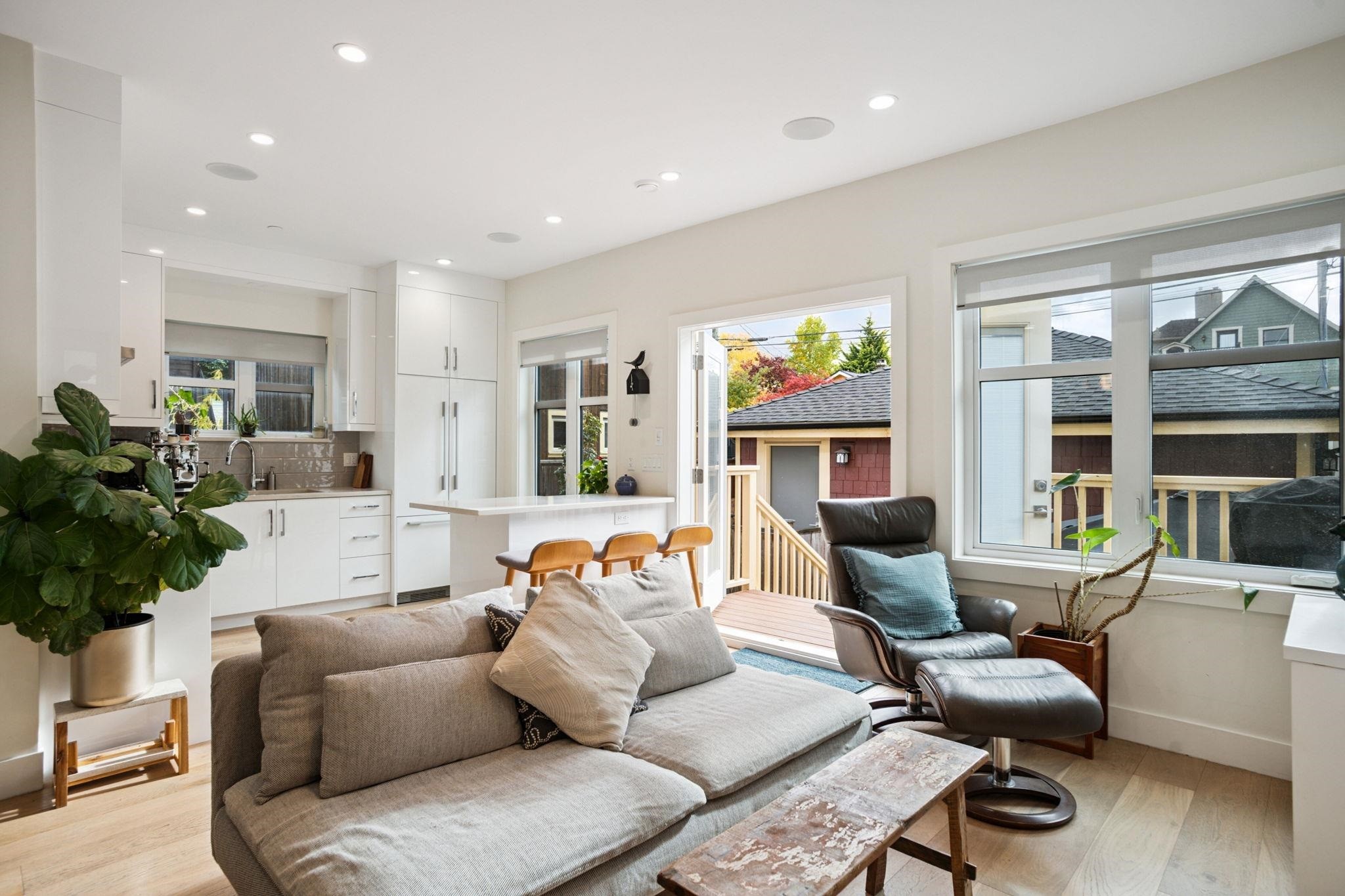 764 14Th Avenue E, Vancouver, BC