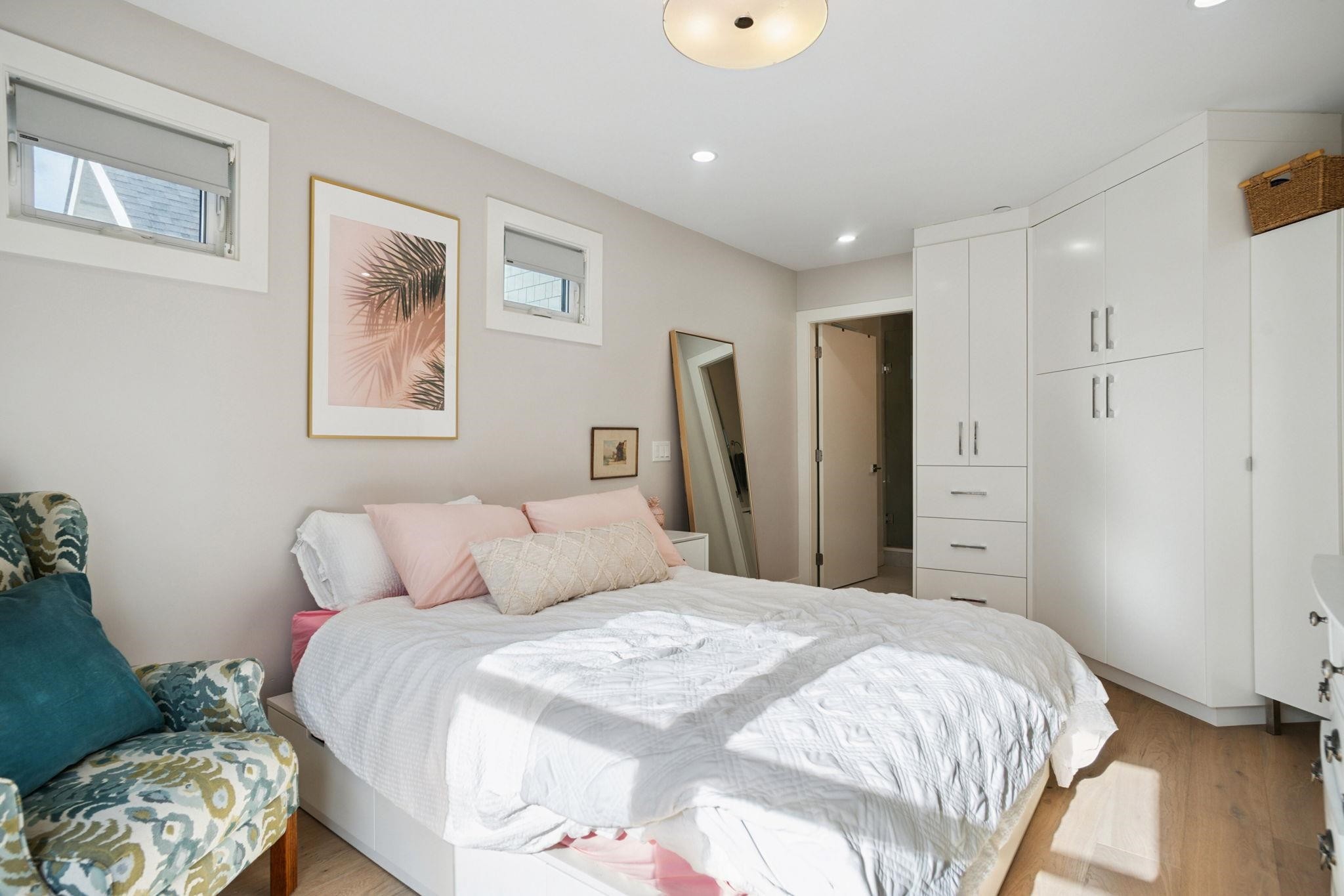 764 14Th Avenue E, Vancouver, BC