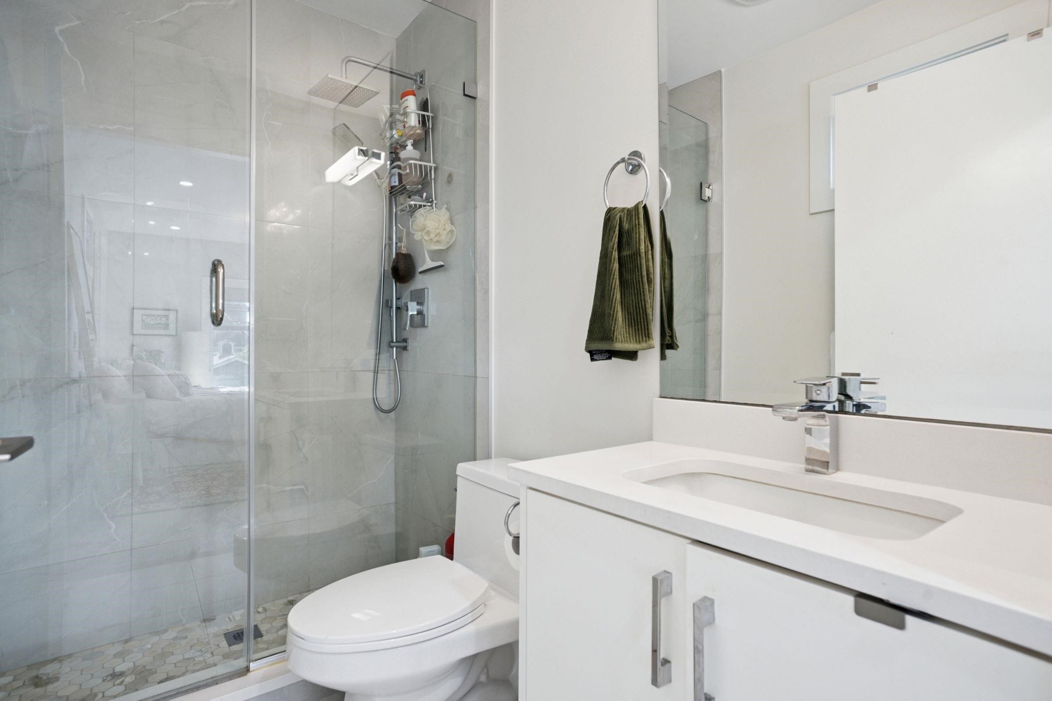 764 14Th Avenue E, Vancouver, BC