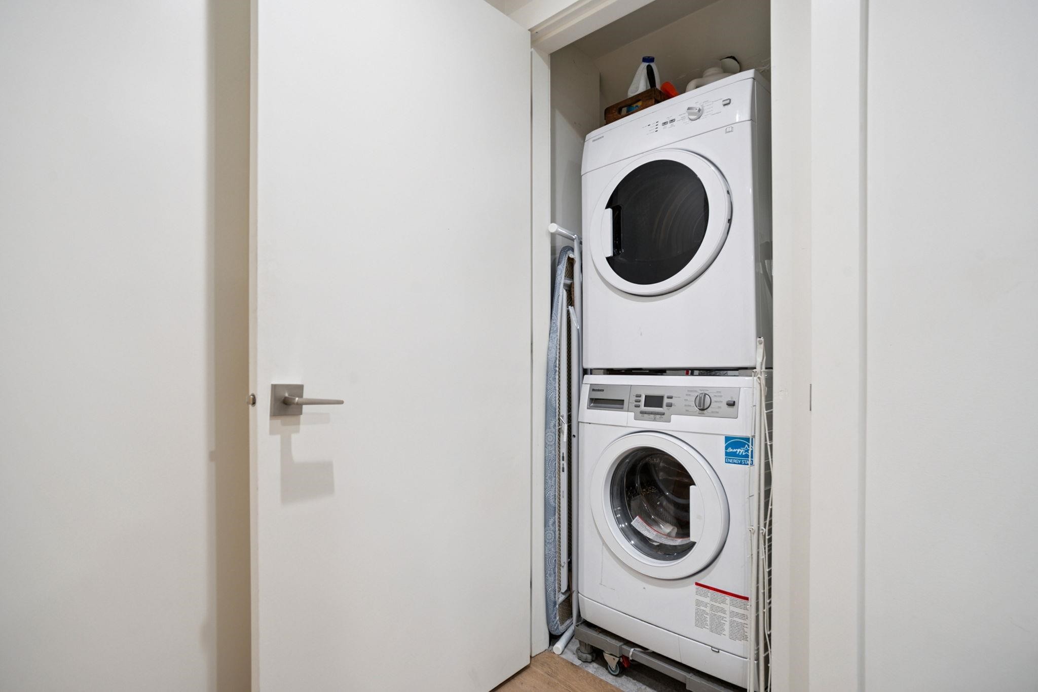 764 14Th Avenue E, Vancouver, BC