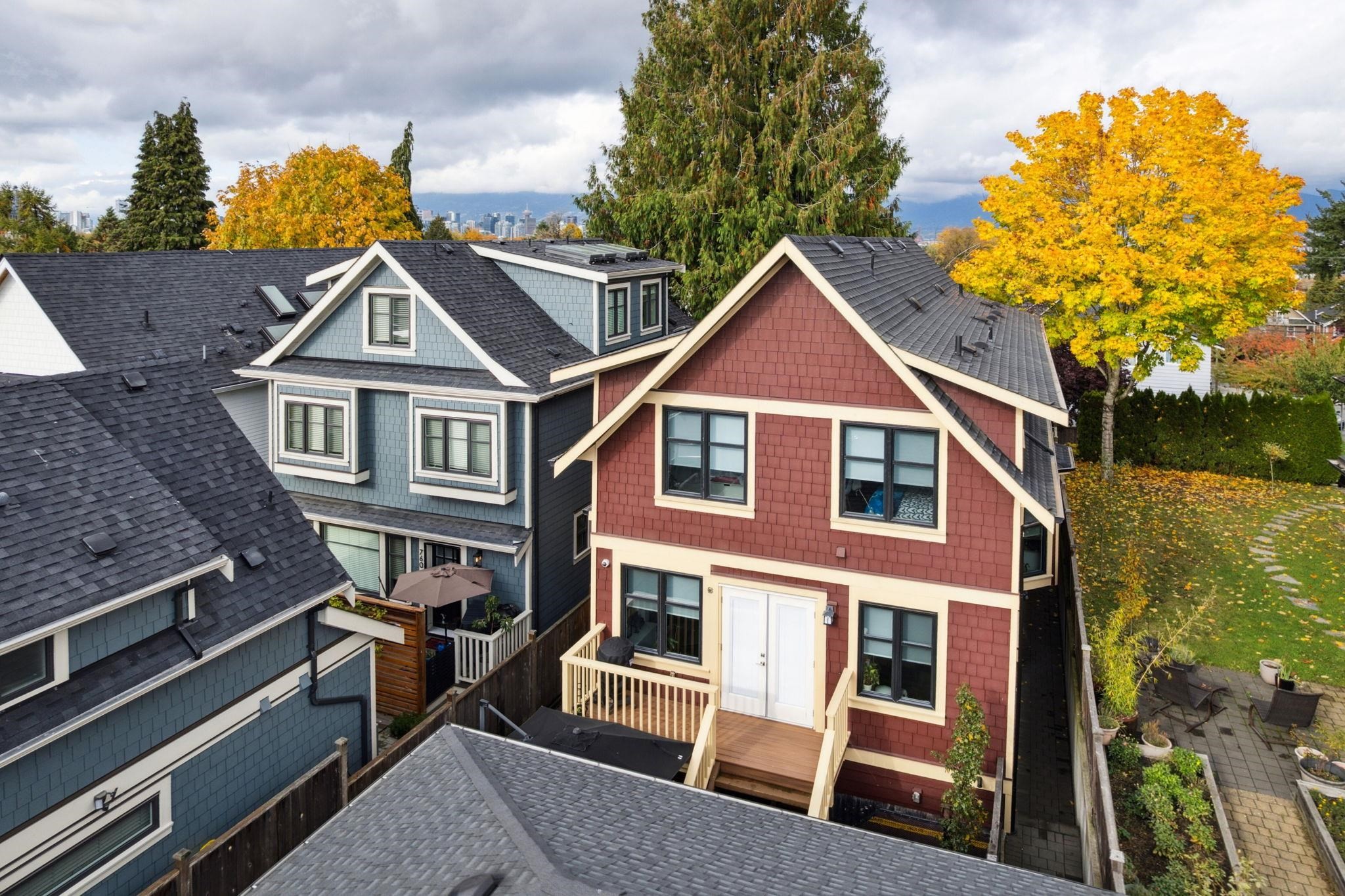 764 14Th Avenue E, Vancouver, BC