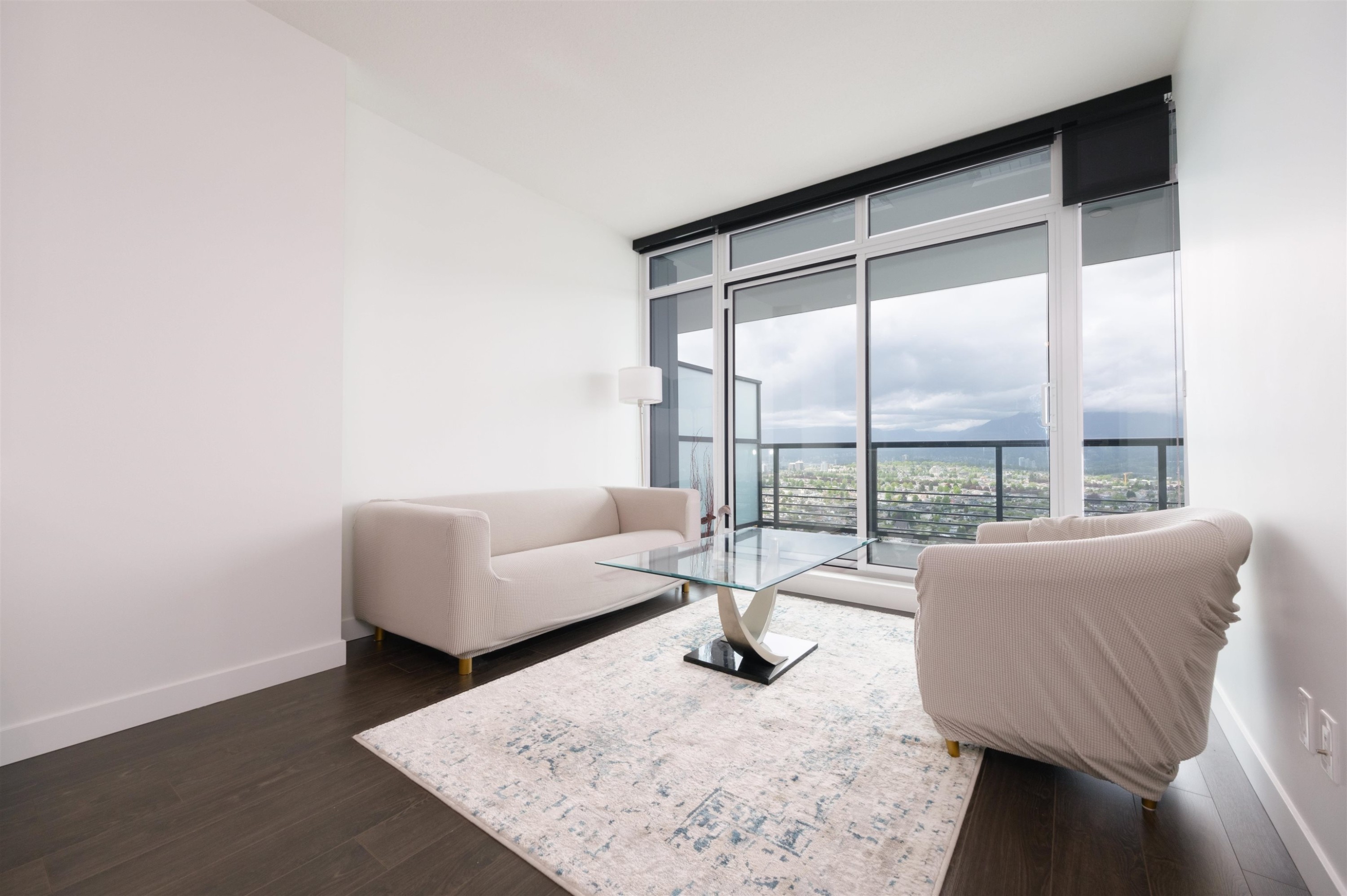 4806-4730 Lougheed Highway, Burnaby, BC