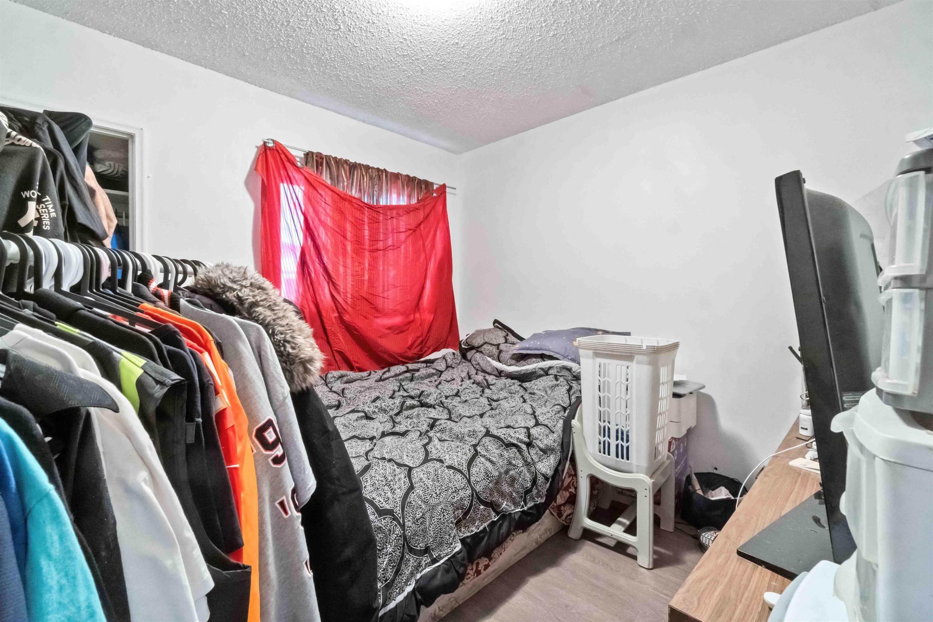 5735 Earles Street, Vancouver, BC