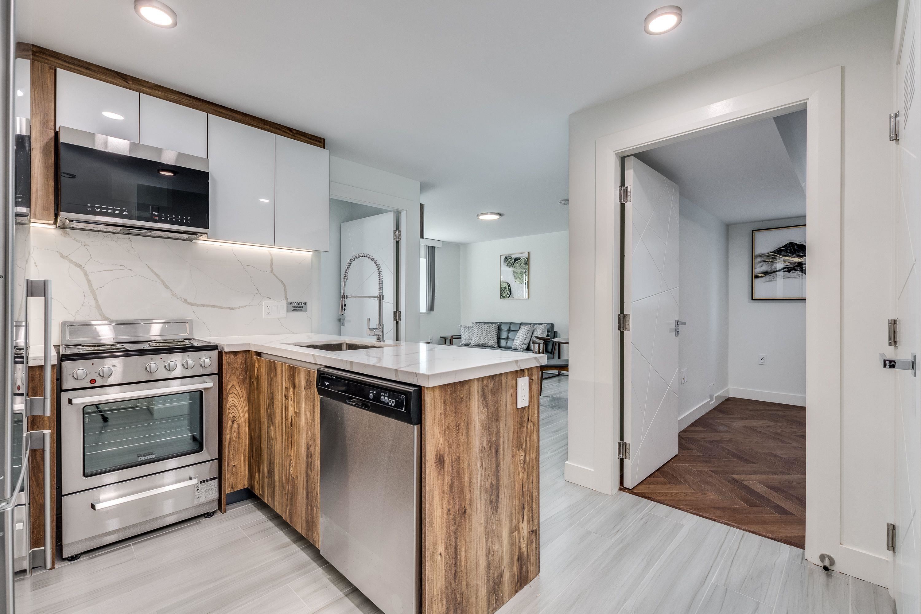 106-1168 Pendrell Street, Vancouver, BC