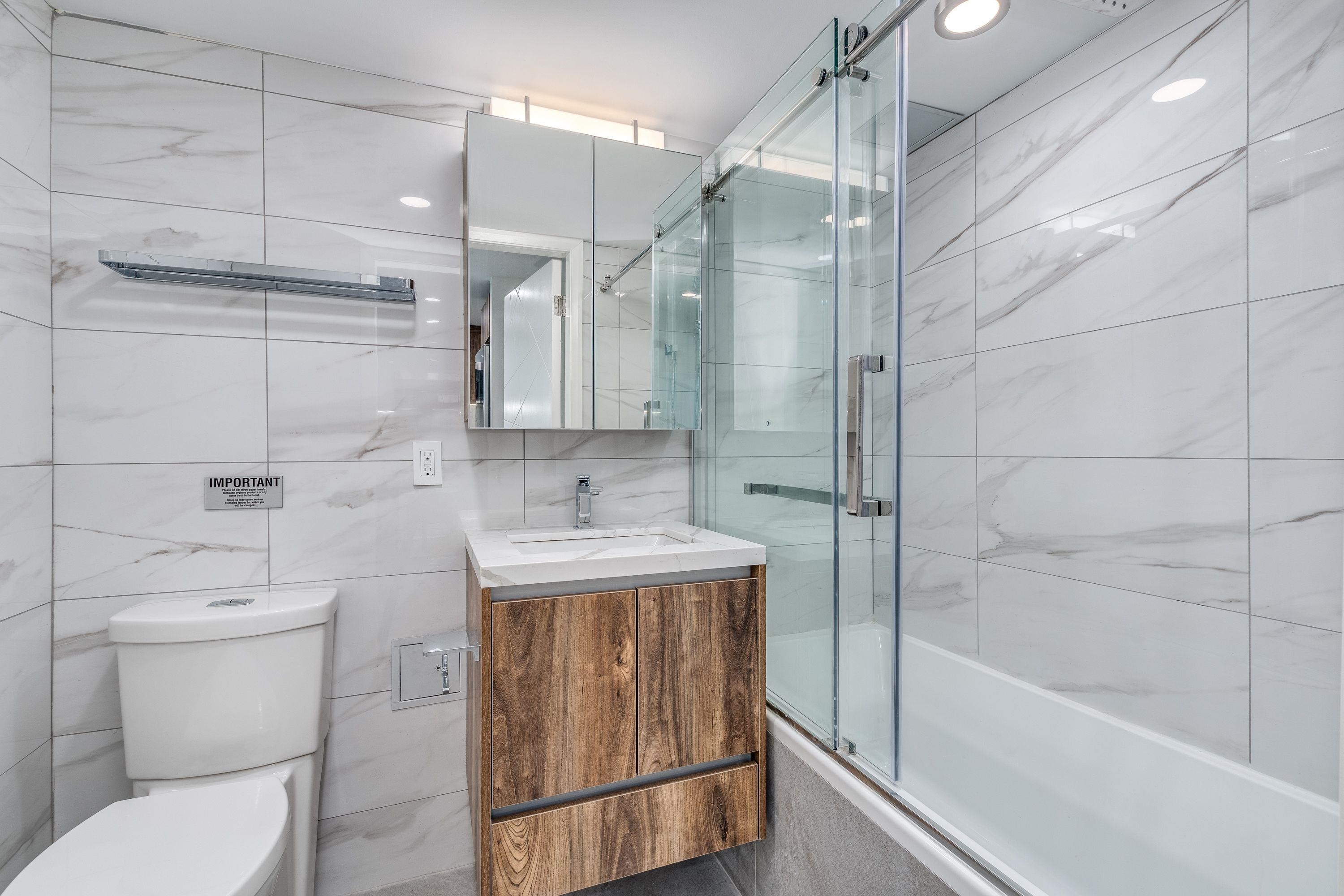 106-1168 Pendrell Street, Vancouver, BC