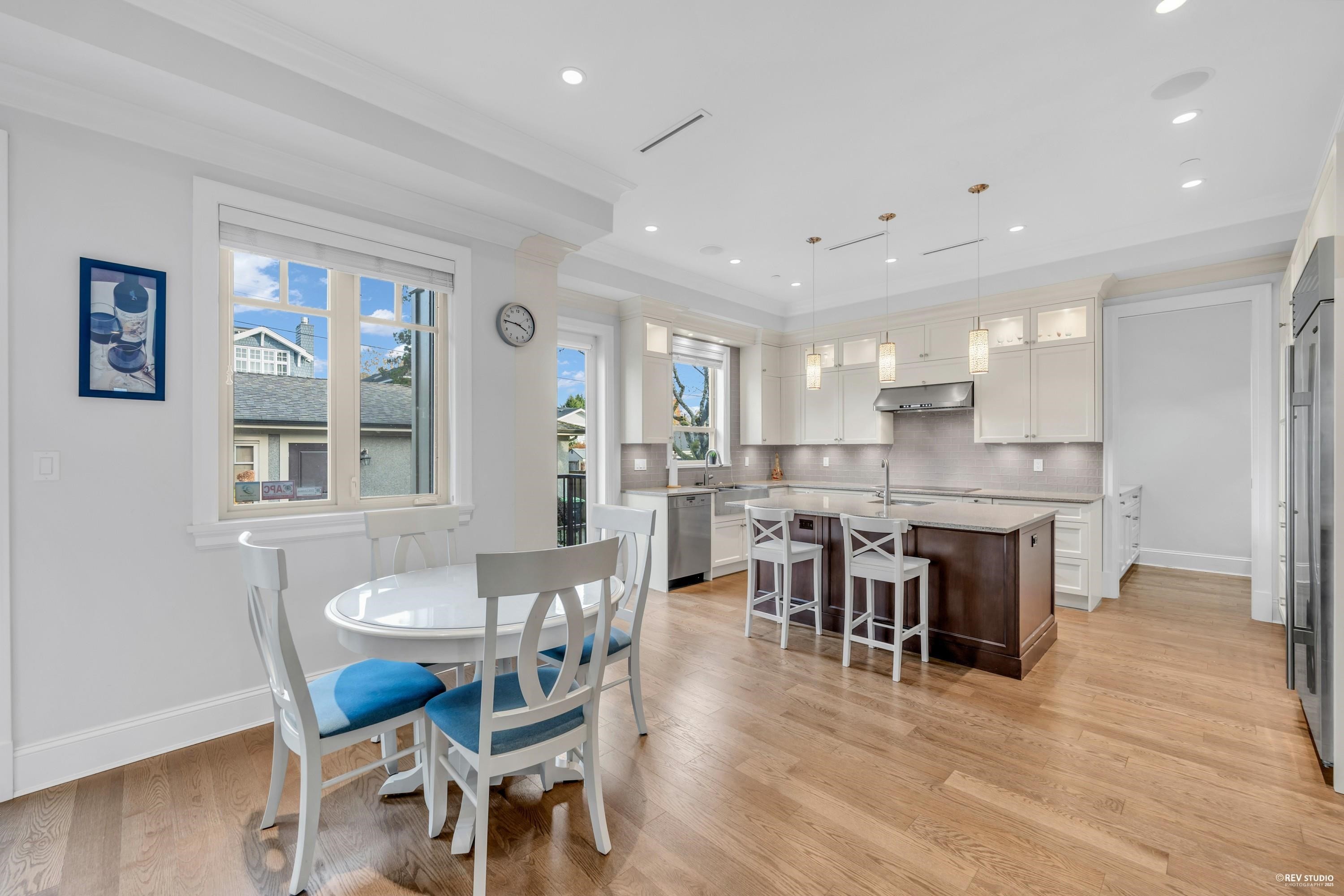 7458 Maple Street, Vancouver, BC