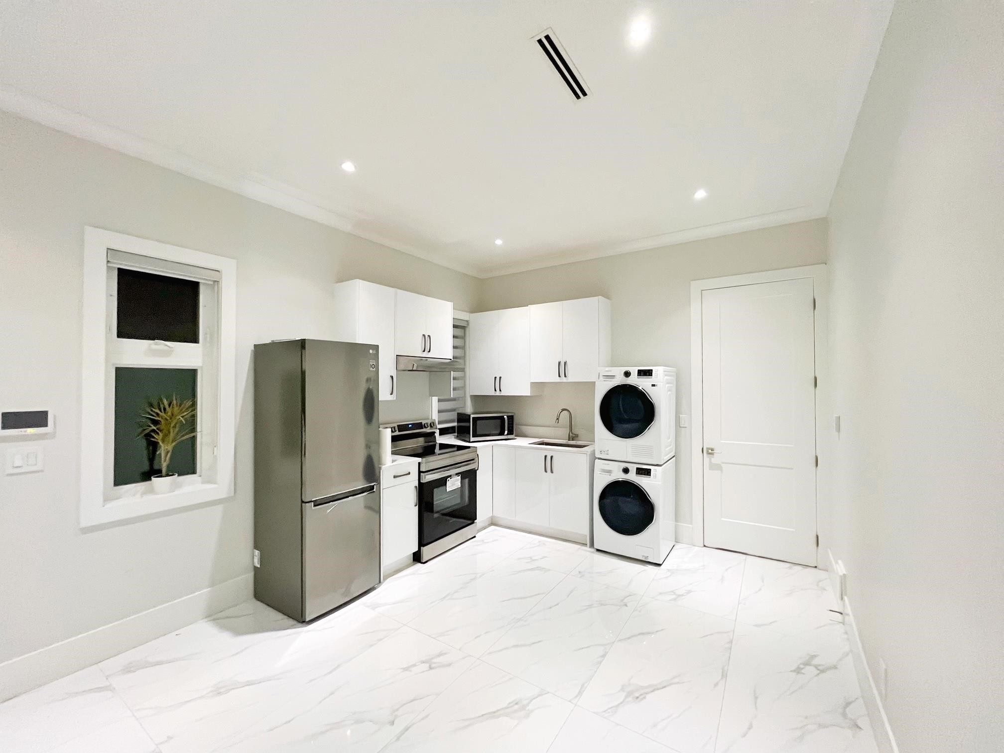 10680 Ashcroft Avenue, Richmond, BC