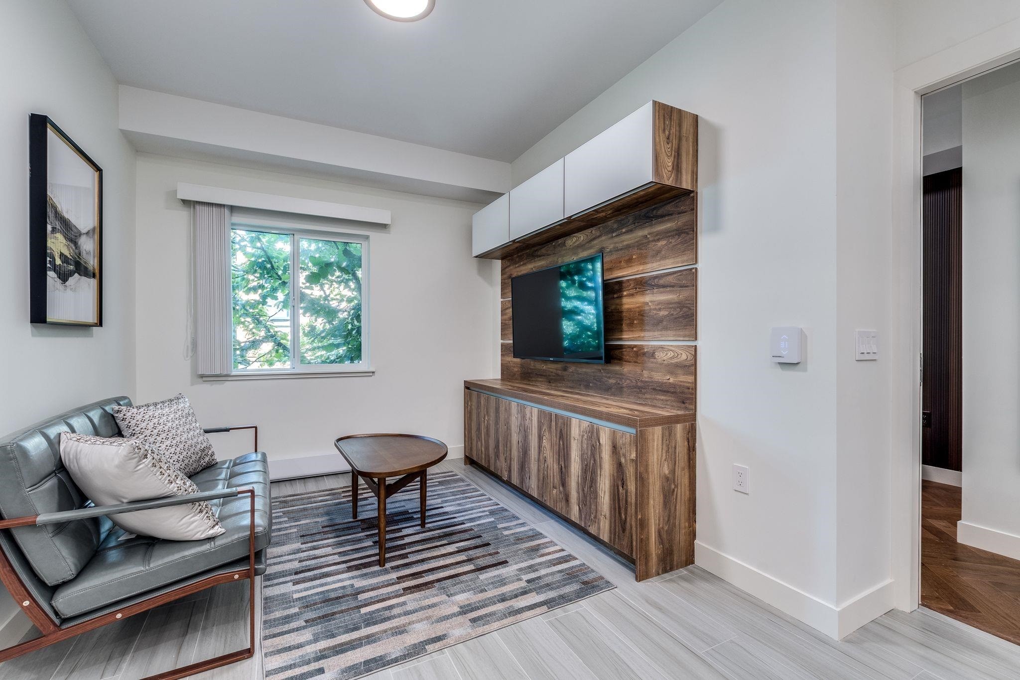 209-1168 Pendrell Street, Vancouver, BC