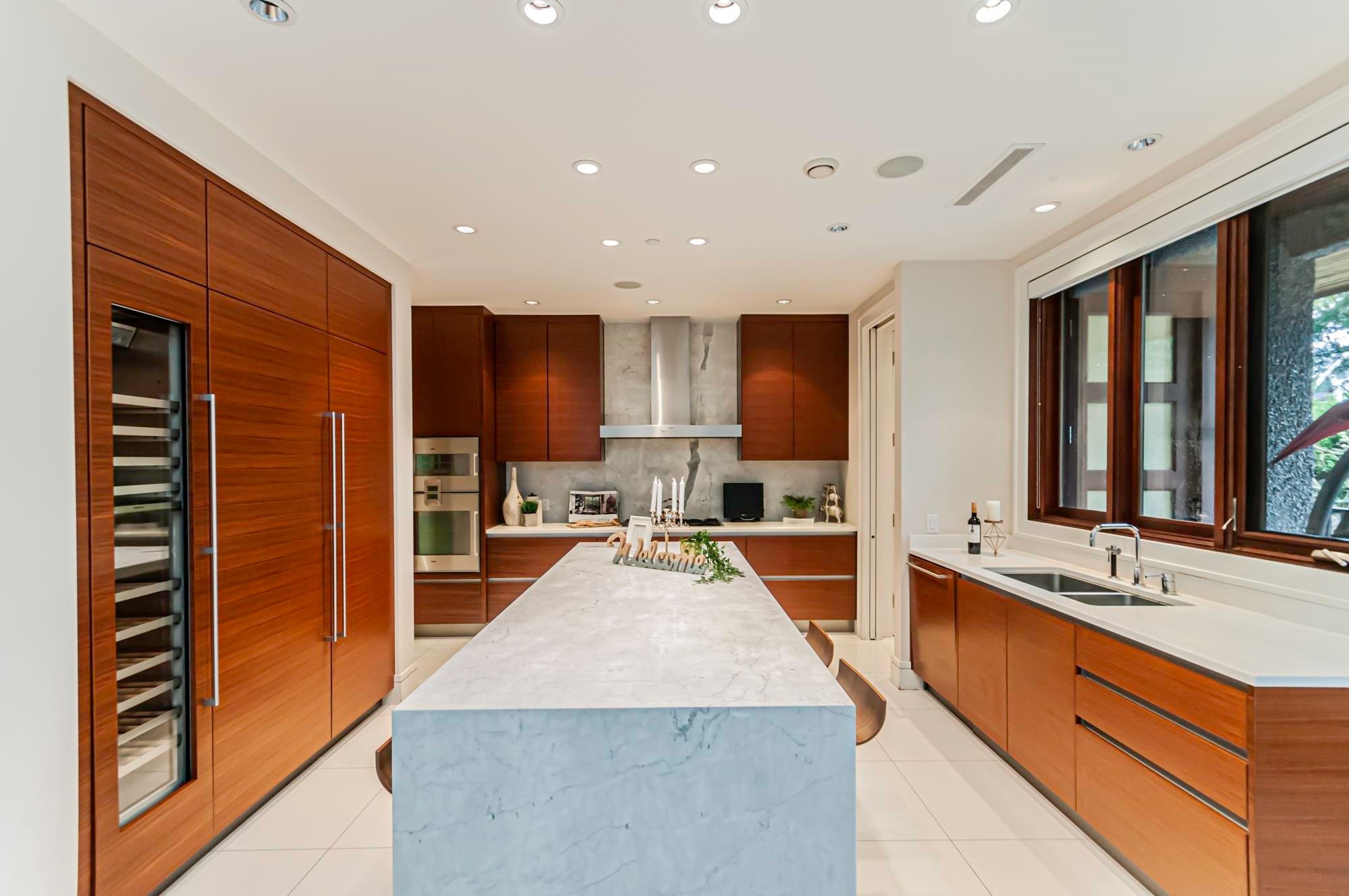 3875 36Th Avenue W, Vancouver, BC