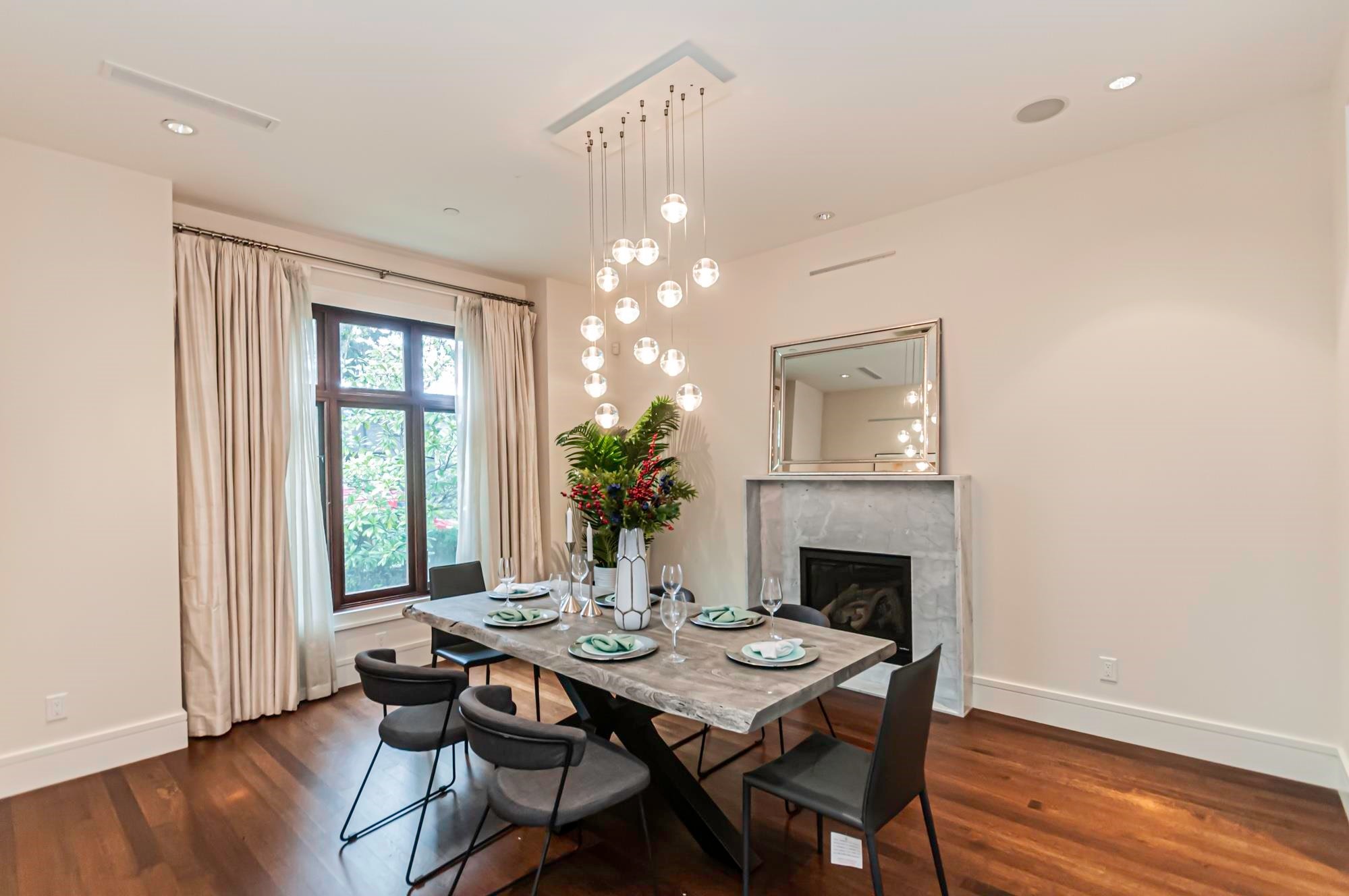 3875 36Th Avenue W, Vancouver, BC