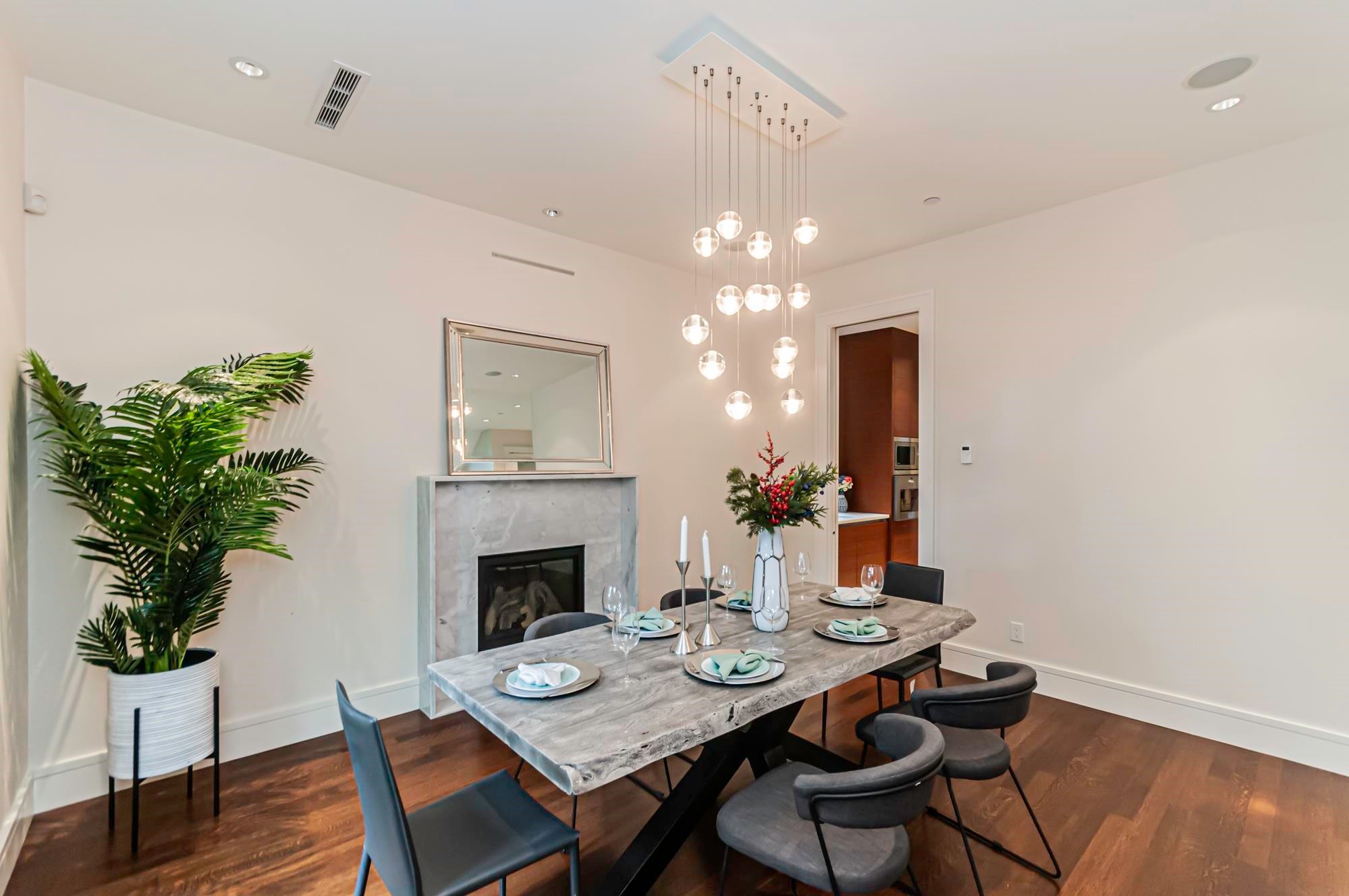 3875 36Th Avenue W, Vancouver, BC