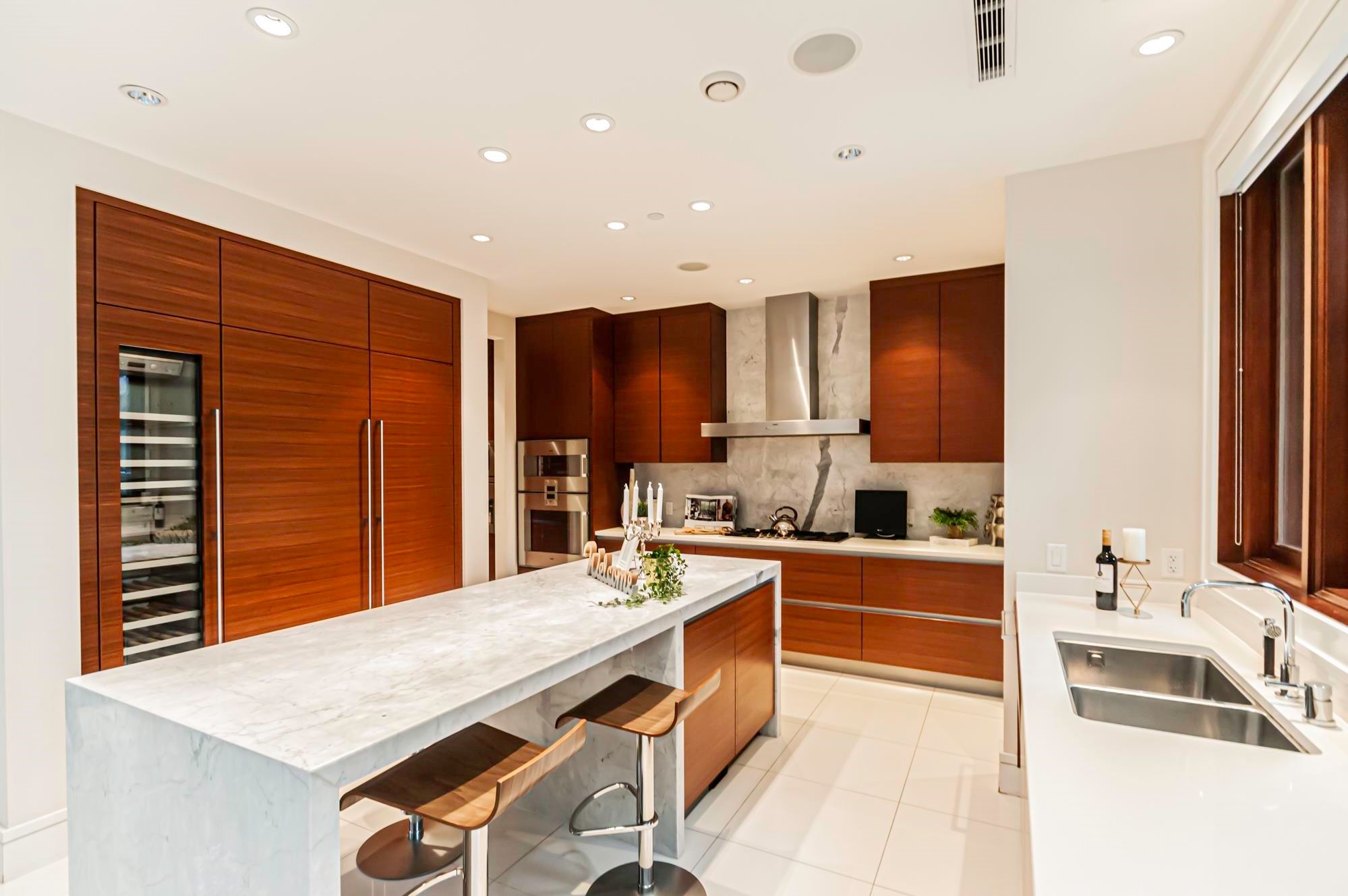 3875 36Th Avenue W, Vancouver, BC