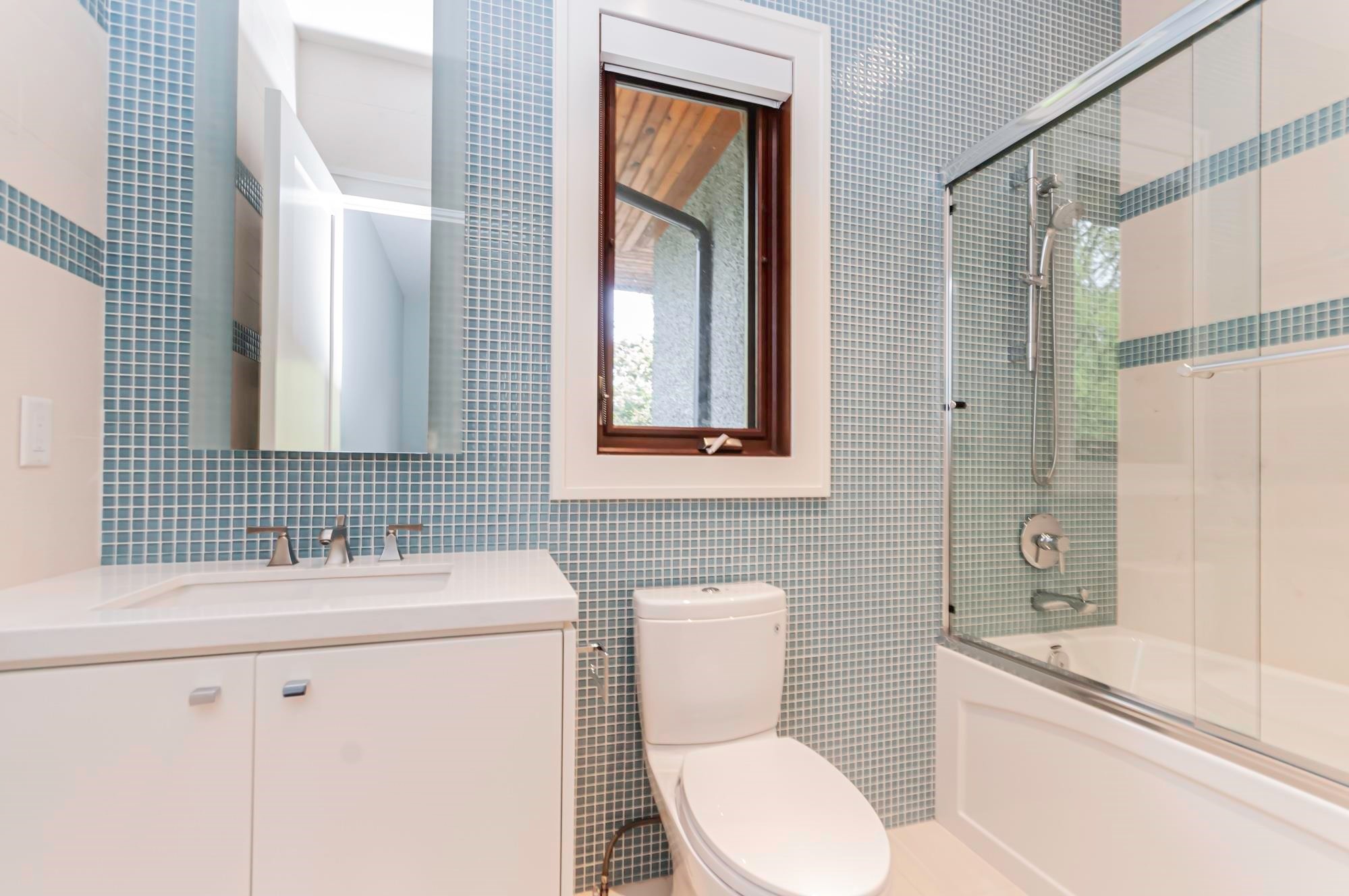 3875 36Th Avenue W, Vancouver, BC