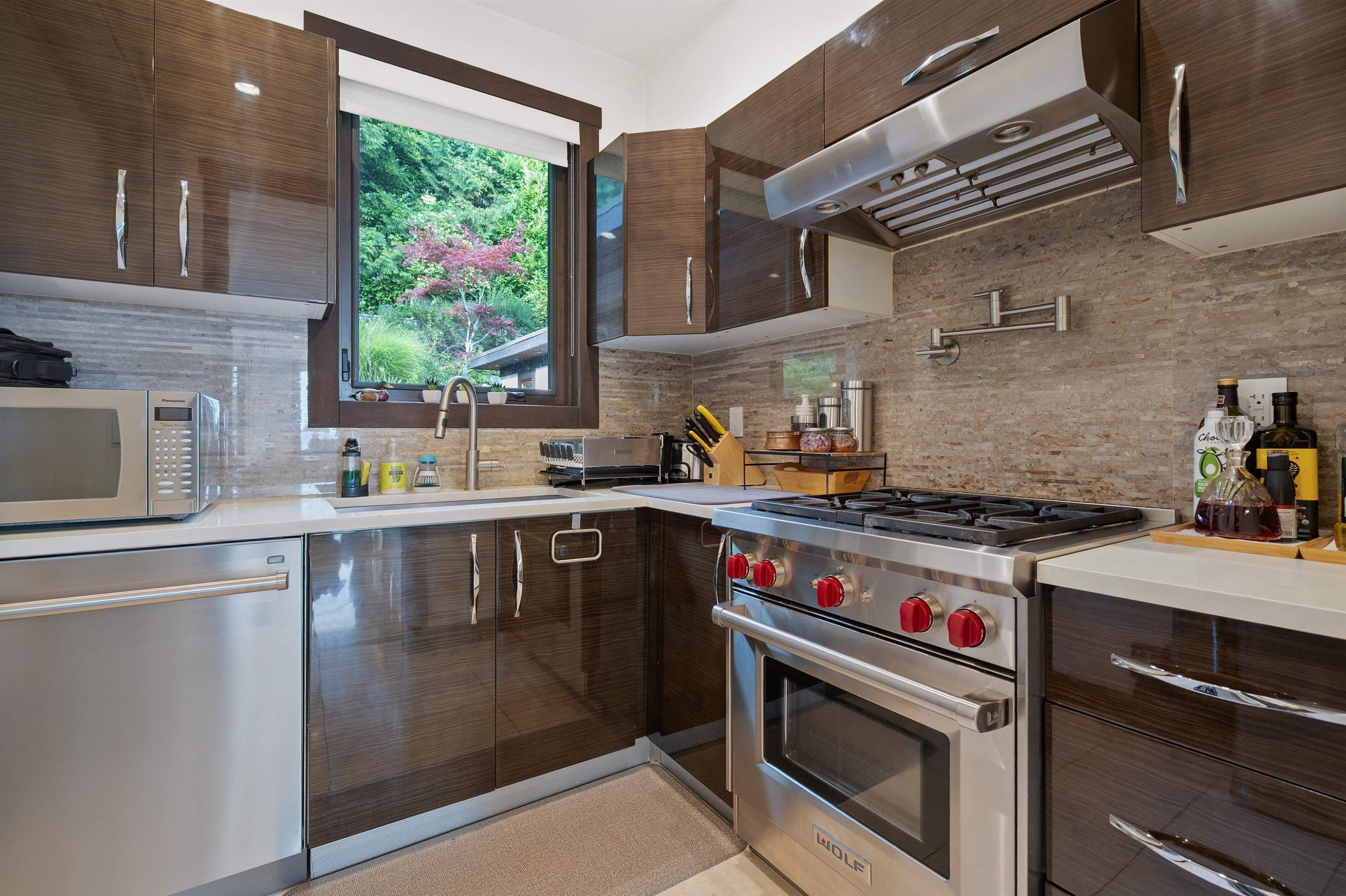 2643 Nelson Avenue, West Vancouver, BC