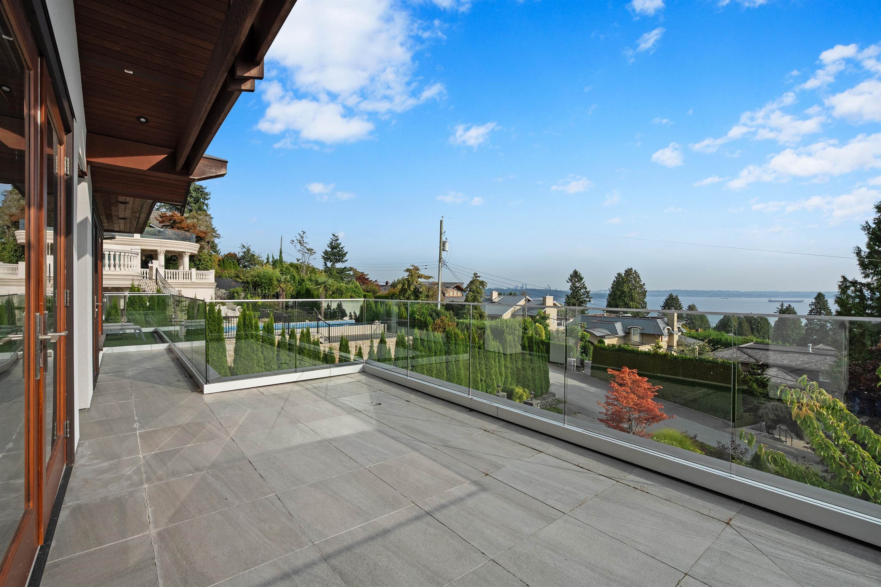 2643 Nelson Avenue, West Vancouver, BC