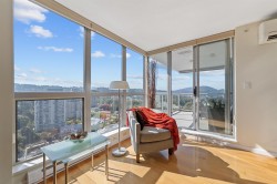 2103-290 Newport Drive Port Moody, BC V3H 5N2
