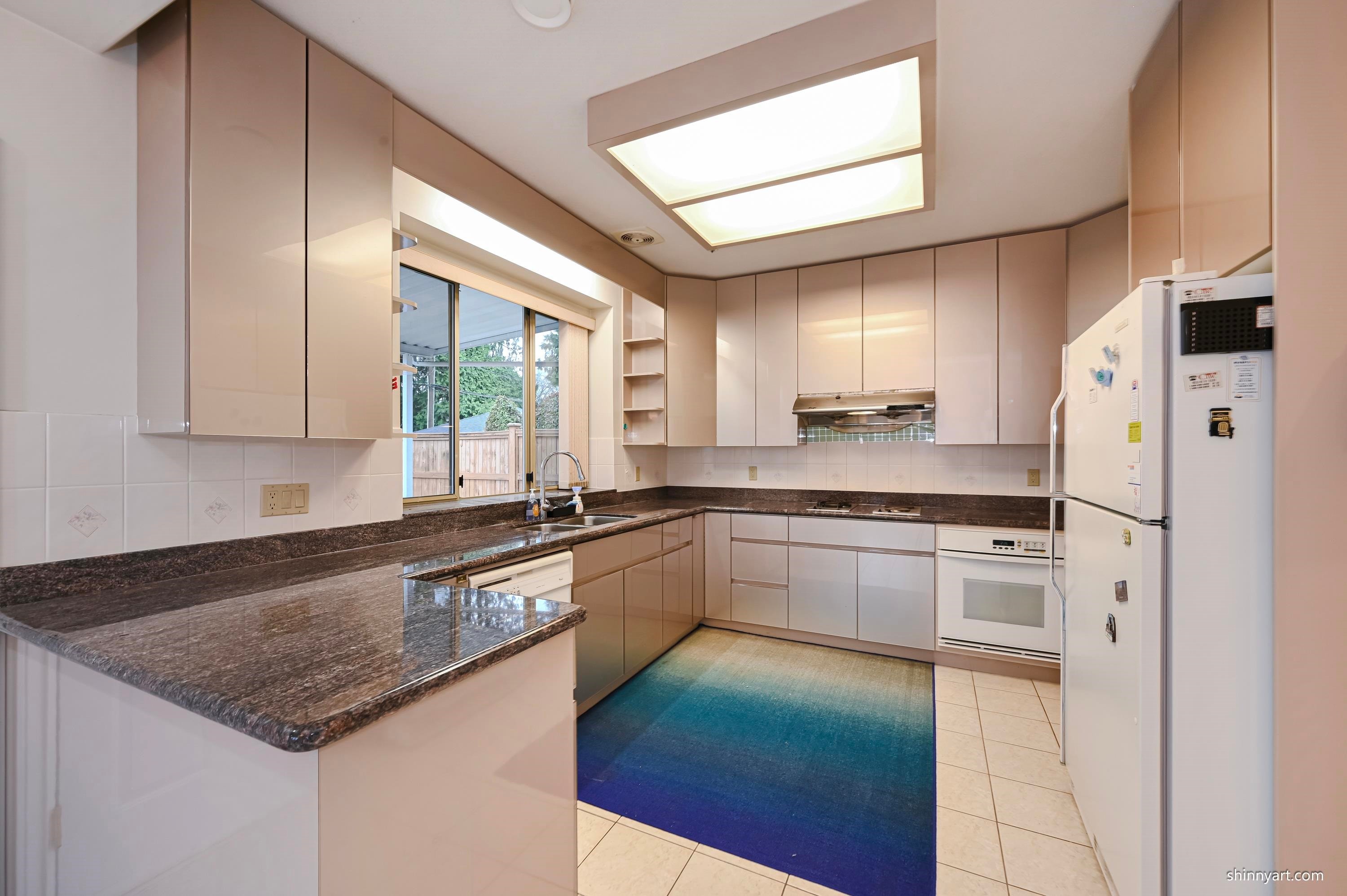 2908 30Th Avenue W, Vancouver, BC