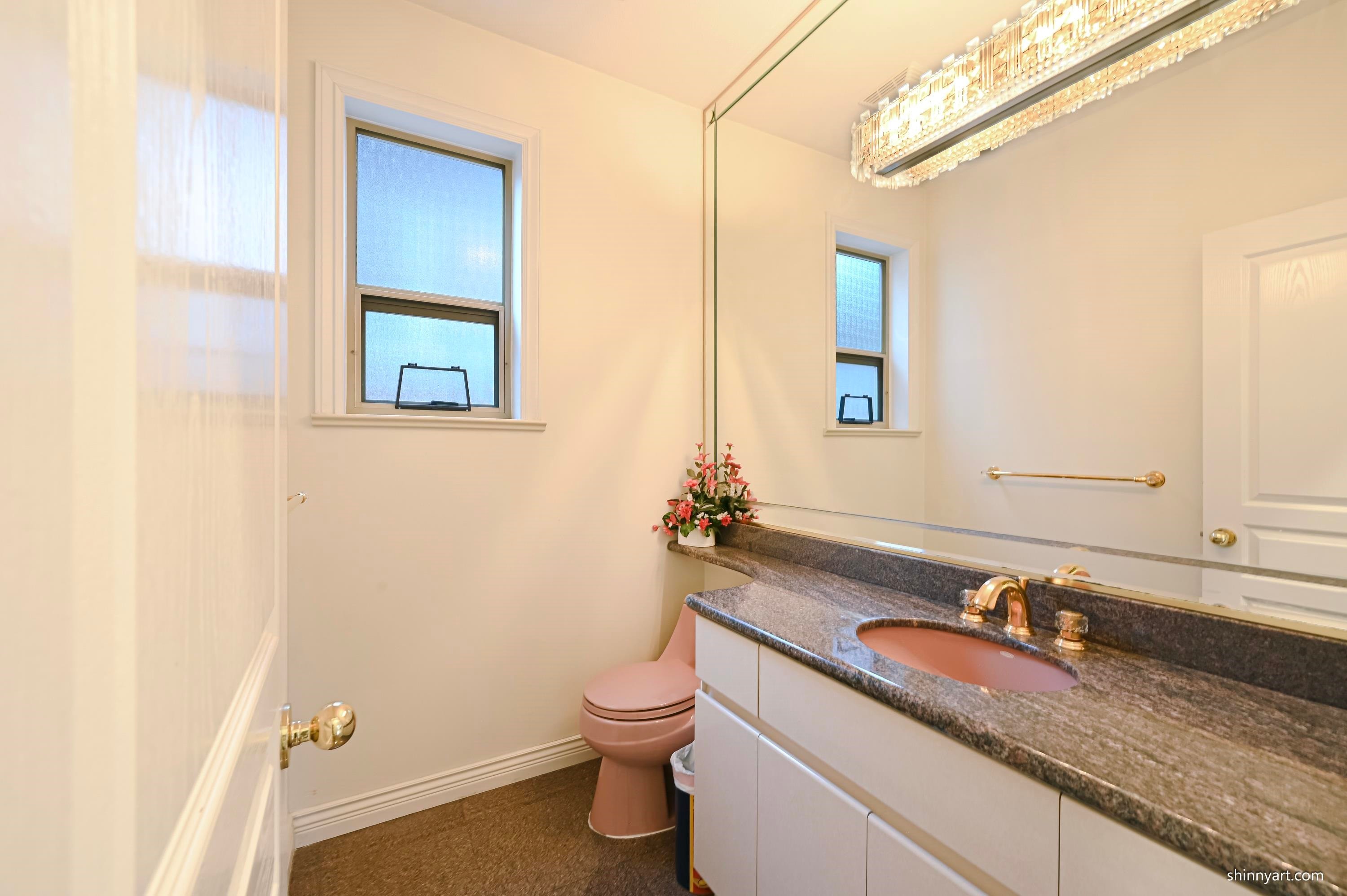 2908 30Th Avenue W, Vancouver, BC