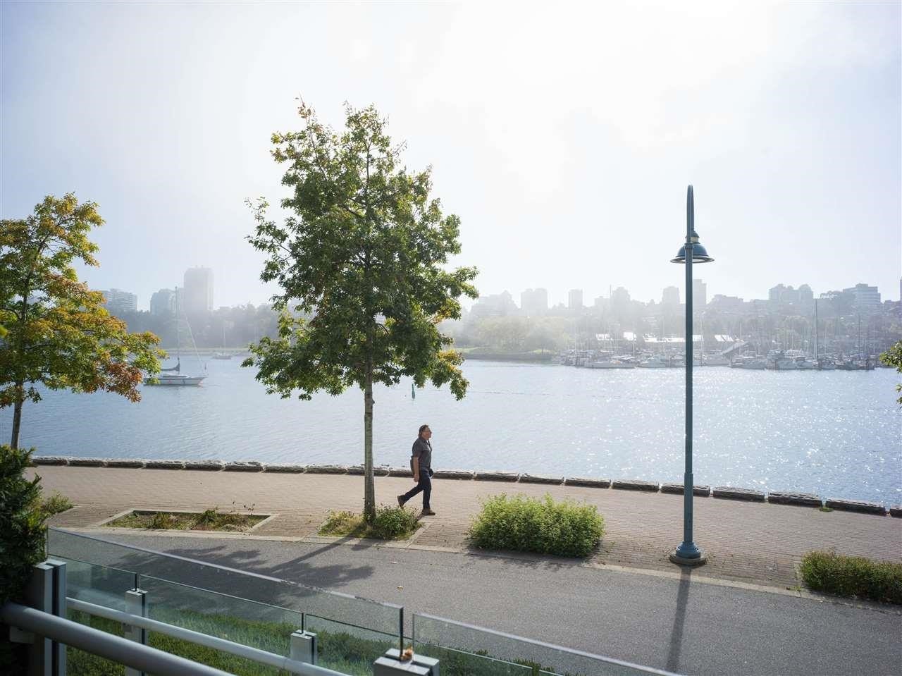 1576 Homer Mews, Vancouver, BC