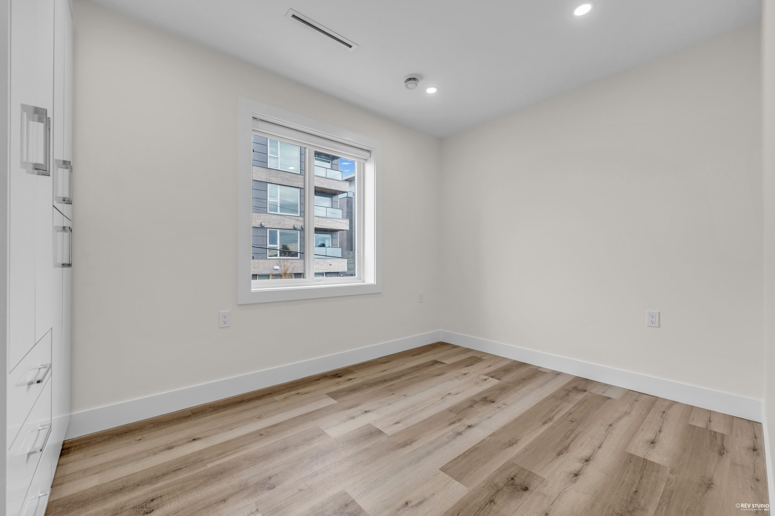 514 60Th Avenue W, Vancouver, BC