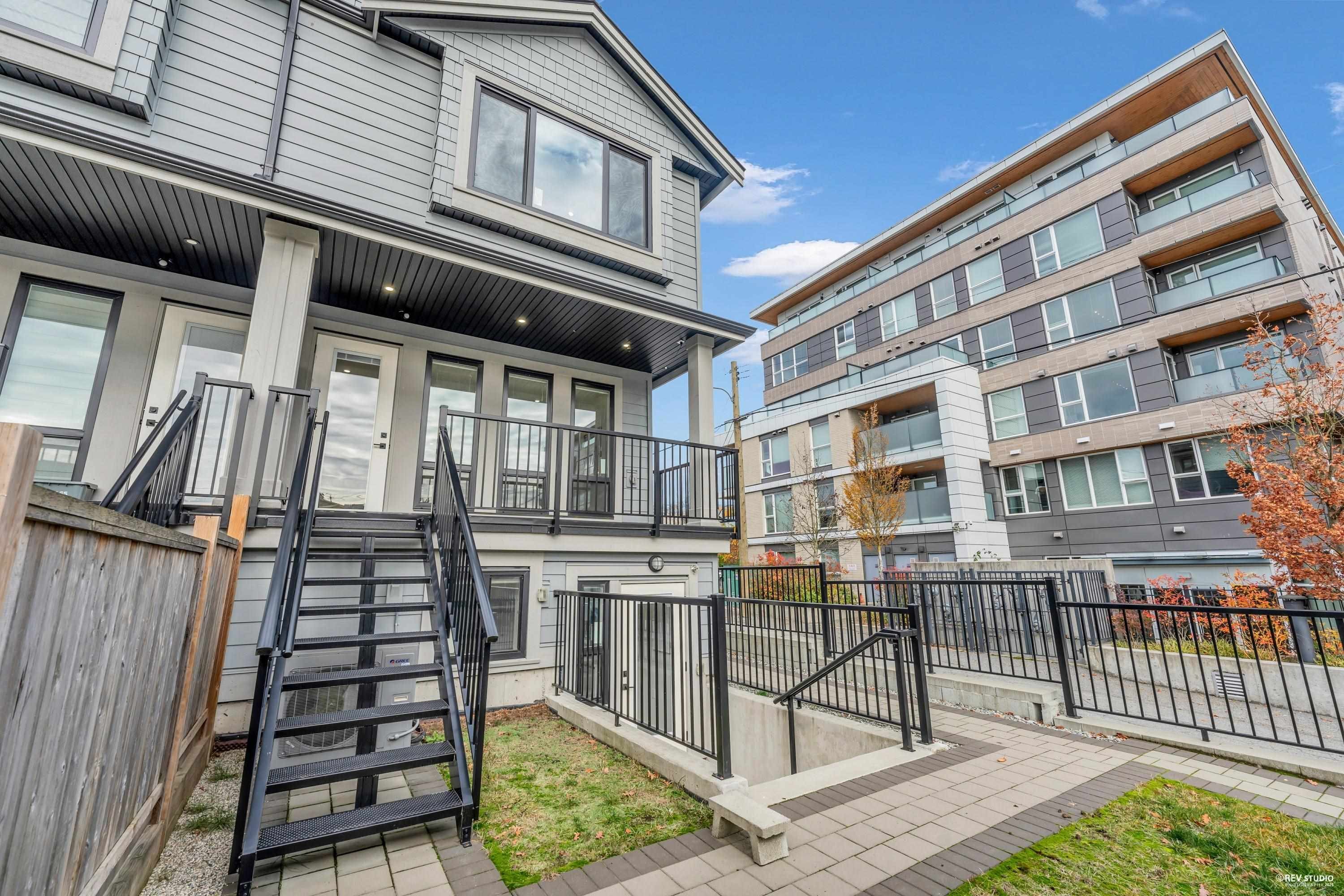 514 60Th Avenue W, Vancouver, BC