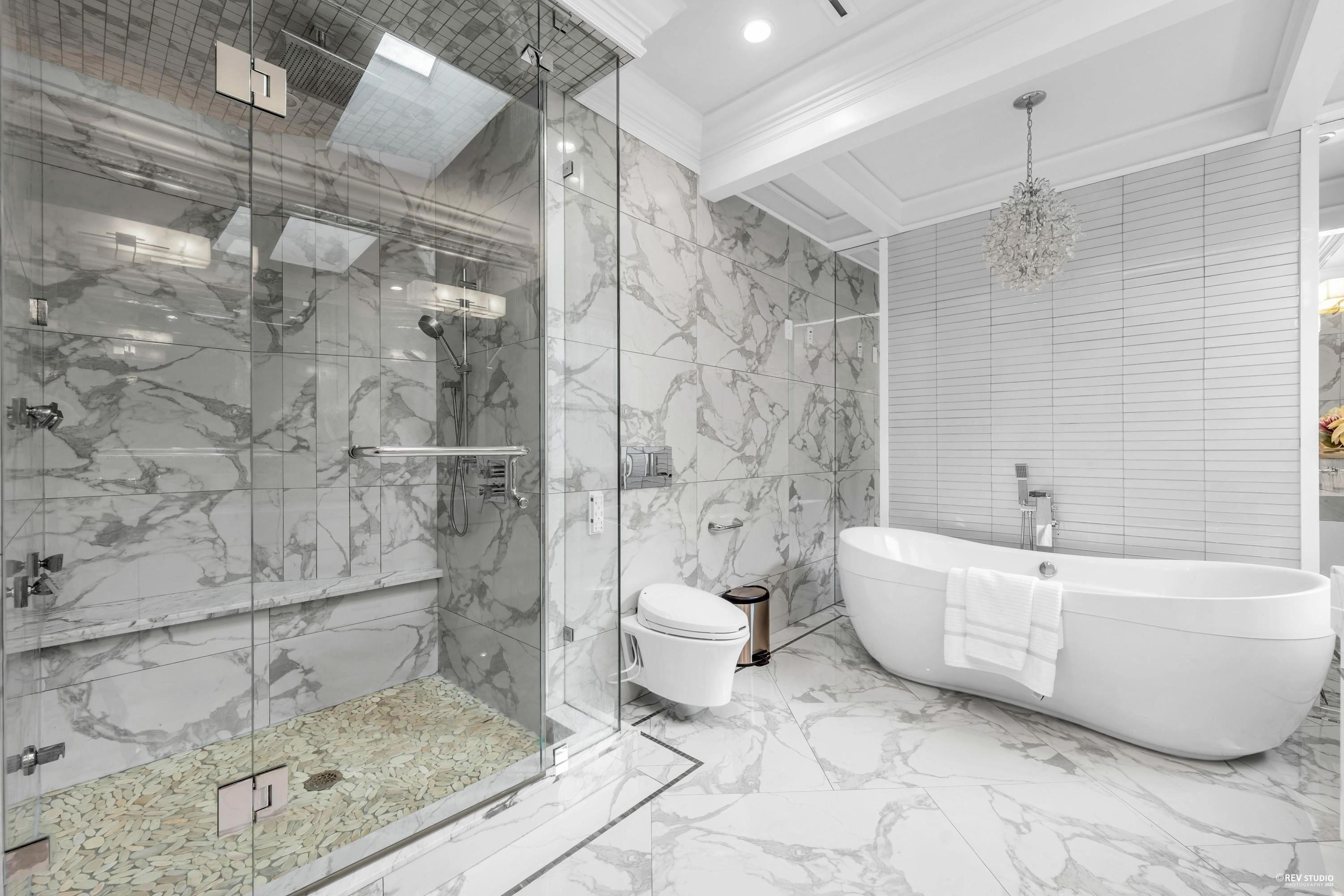 6851 Mayflower Drive, Richmond, BC