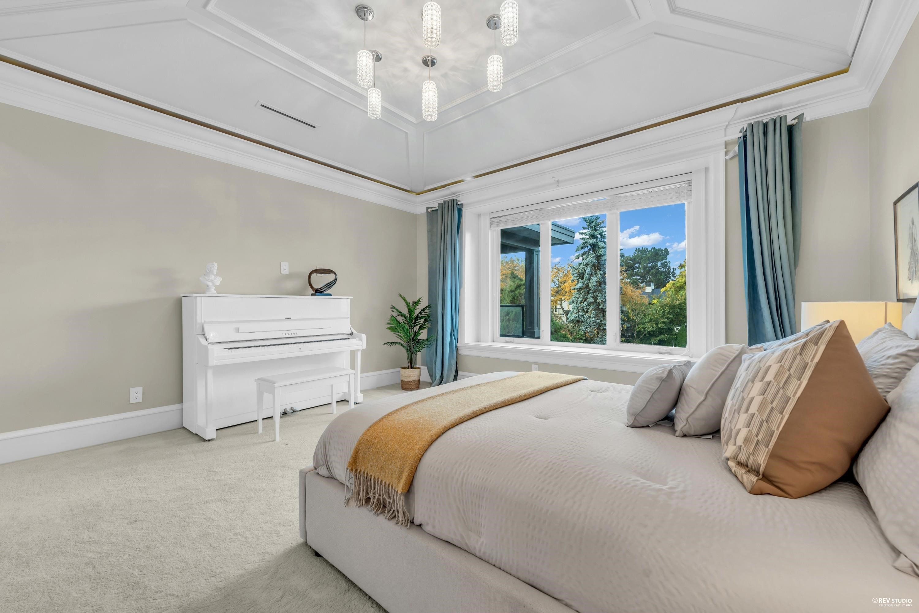 6851 Mayflower Drive, Richmond, BC