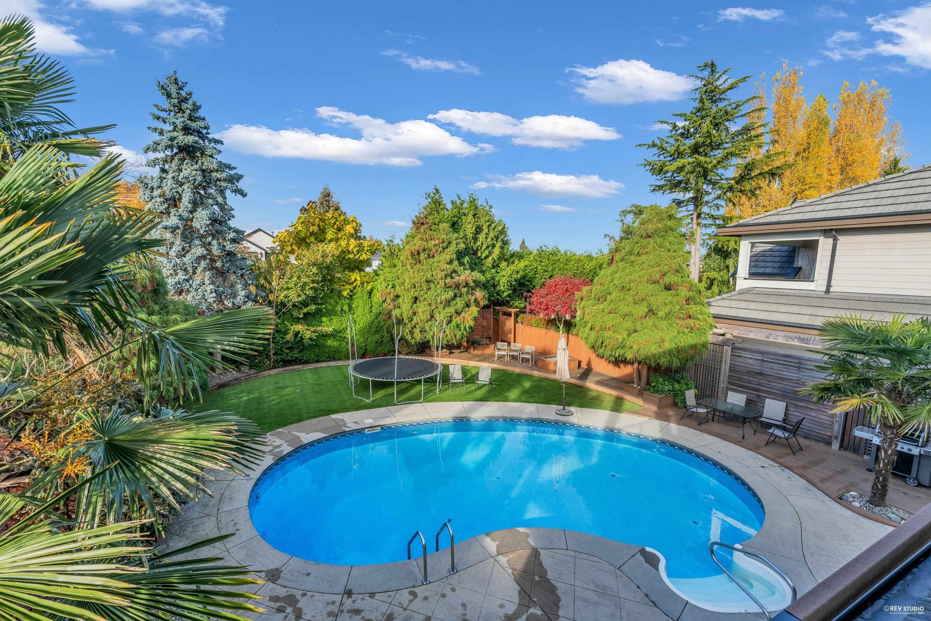 6851 Mayflower Drive, Richmond, BC